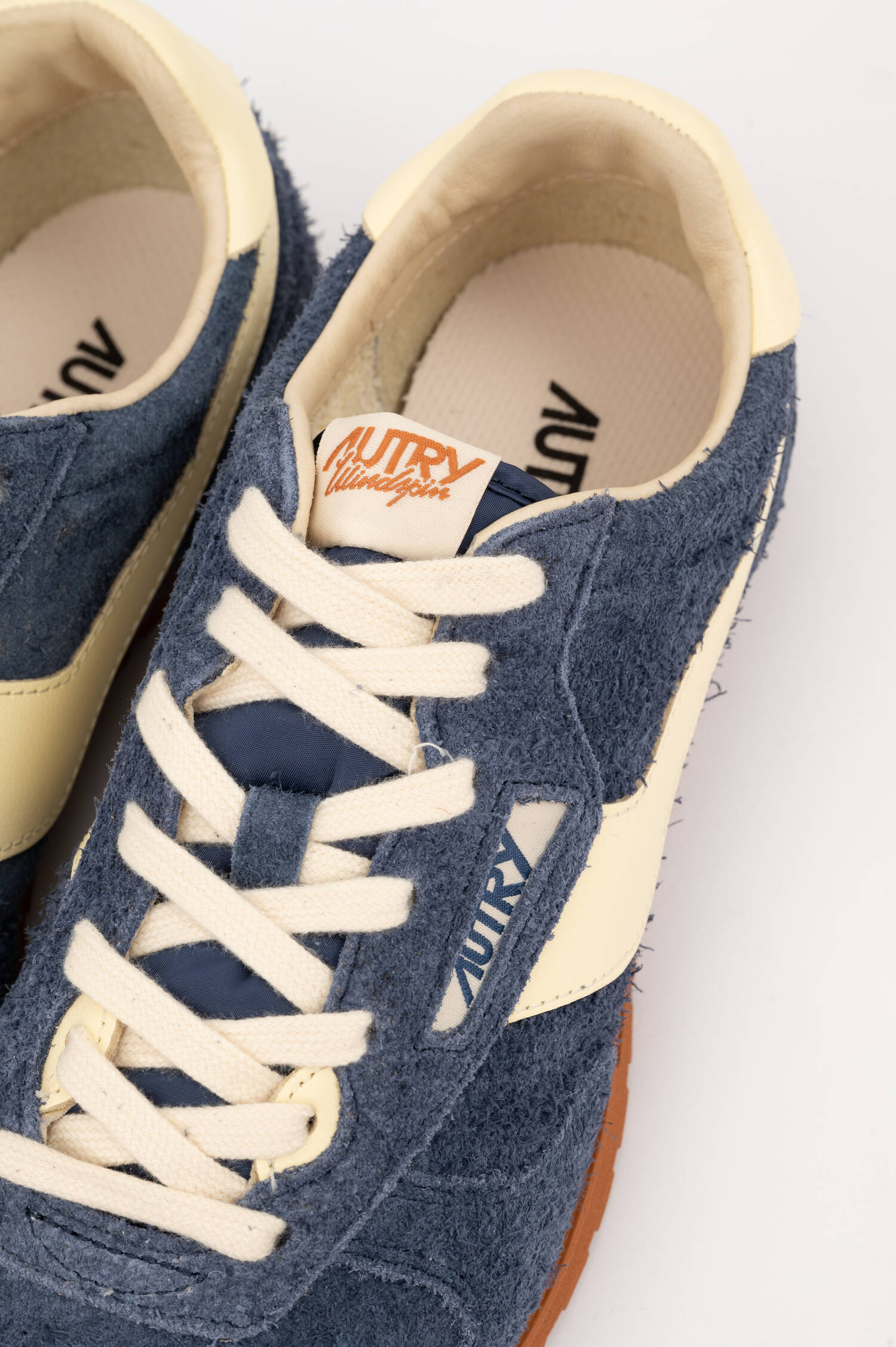 Sneaker WINDSPIN LOW in Dunkelblau