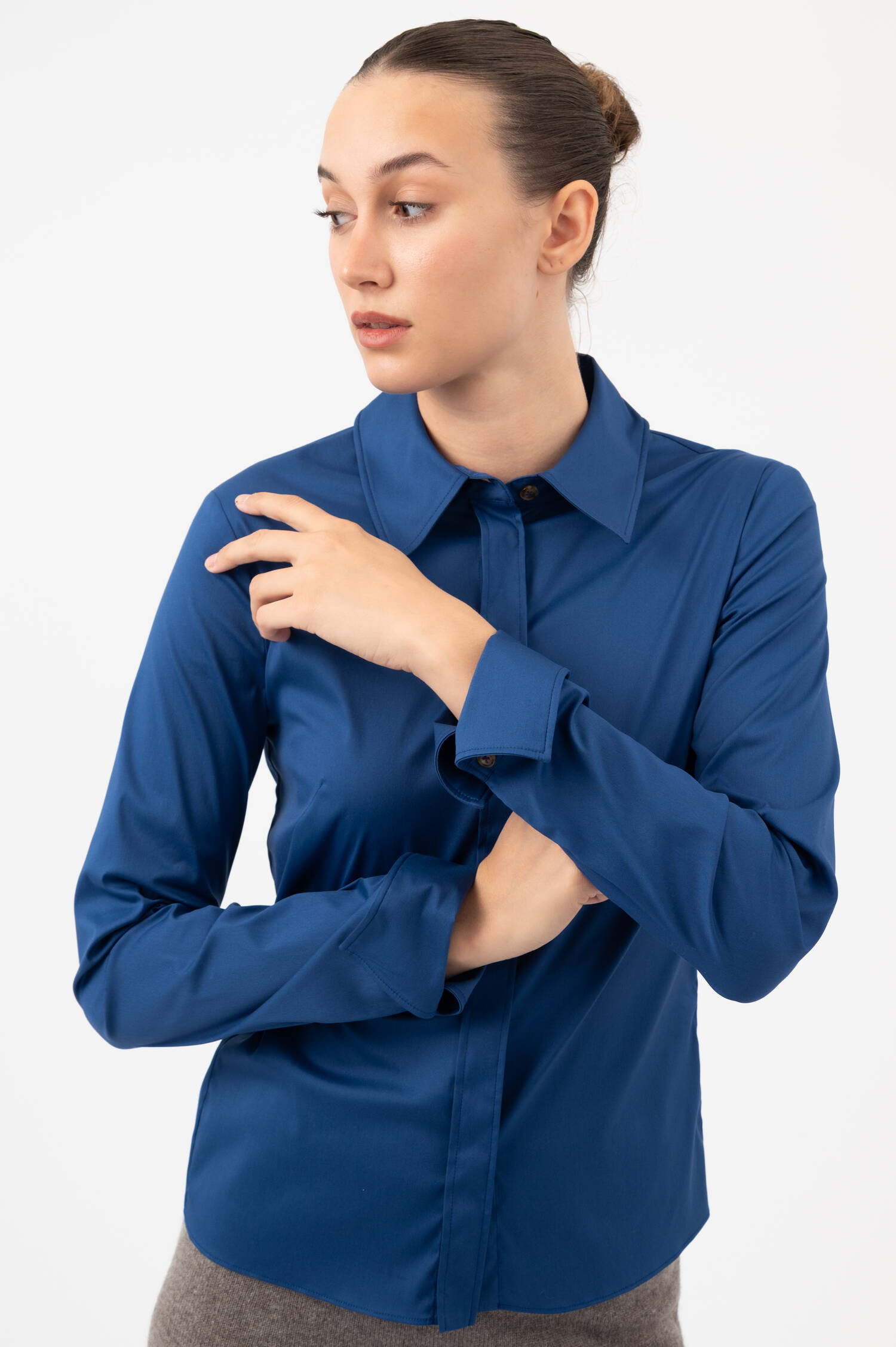 Popelin-Bluse in Dunkelblau Popelin-Bluse in Dunkelblau