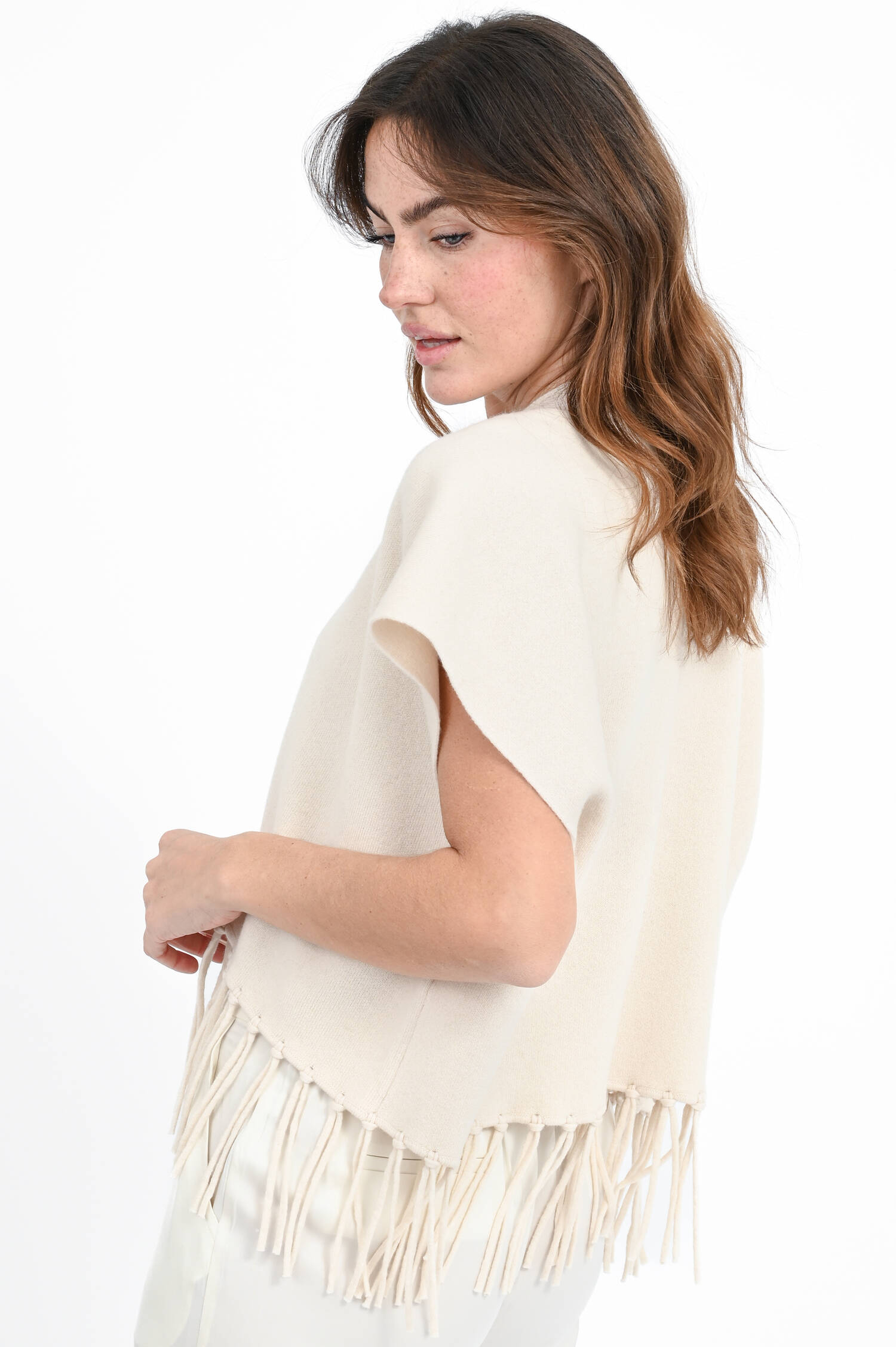 Woll-Cashmere-Cape mit Fransen in Creme Woll-Cashmere-Cape mit Fransen in Creme