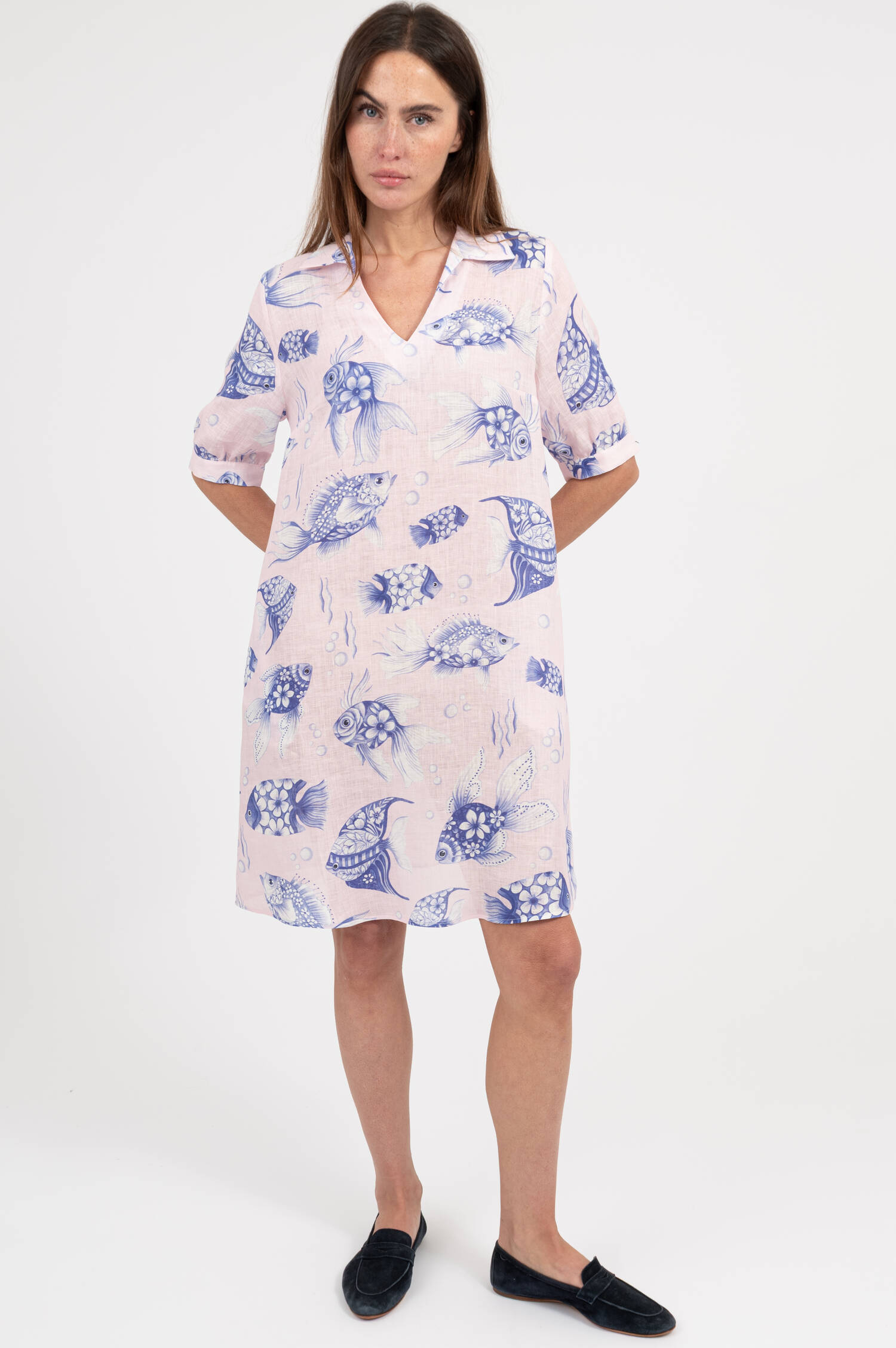 Leinenkleid mit Fisch-Print in Rosa