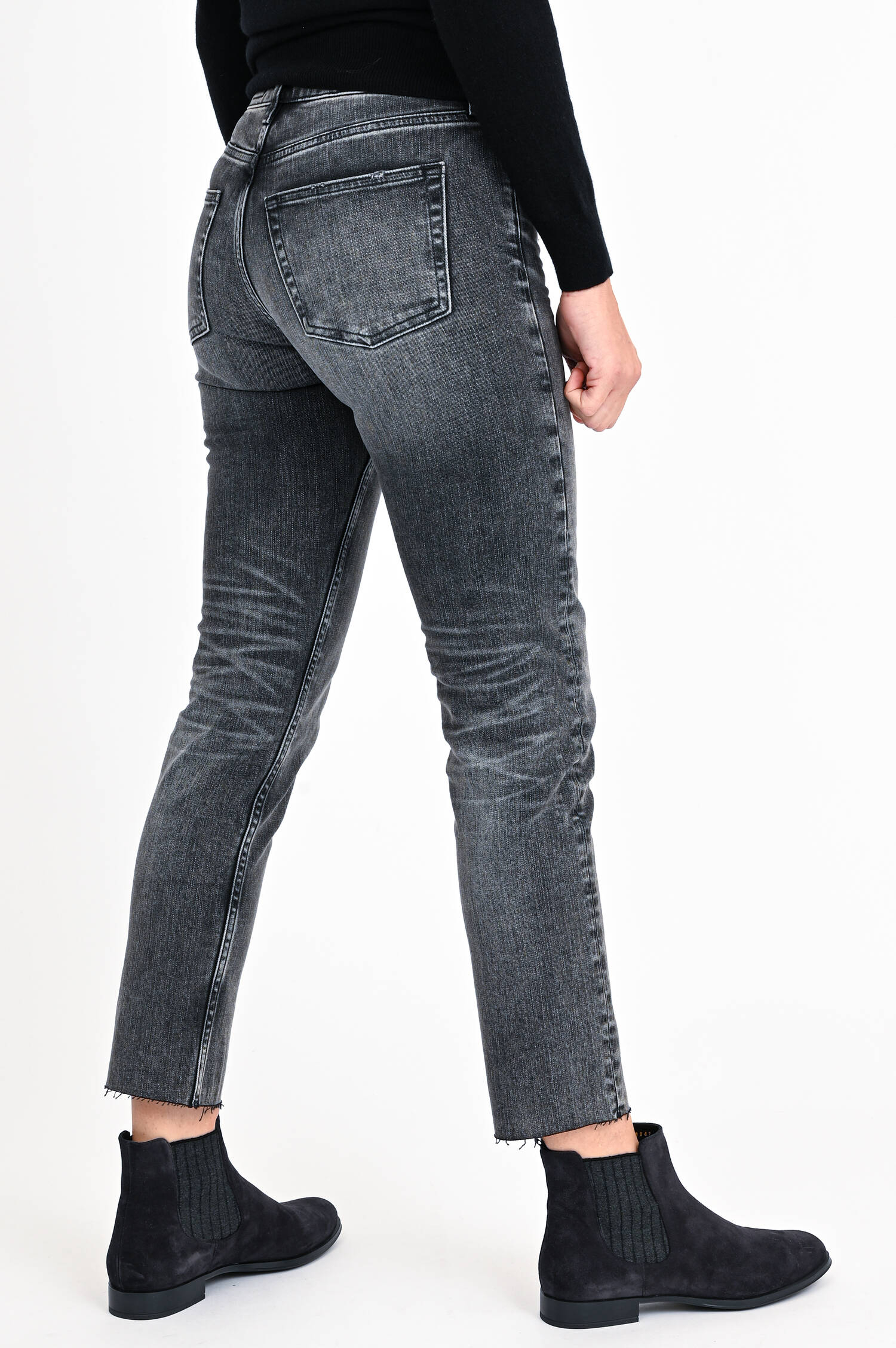 Jeans GIRLFRIEND in Grau Jeans GIRLFRIEND in Grau