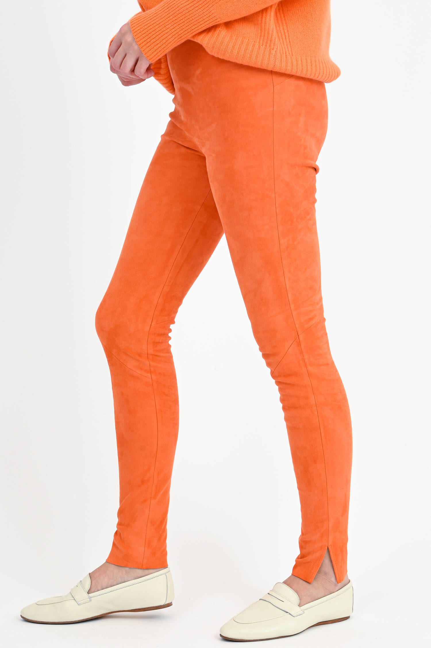 Slim Fit Velourslederhose in Orange