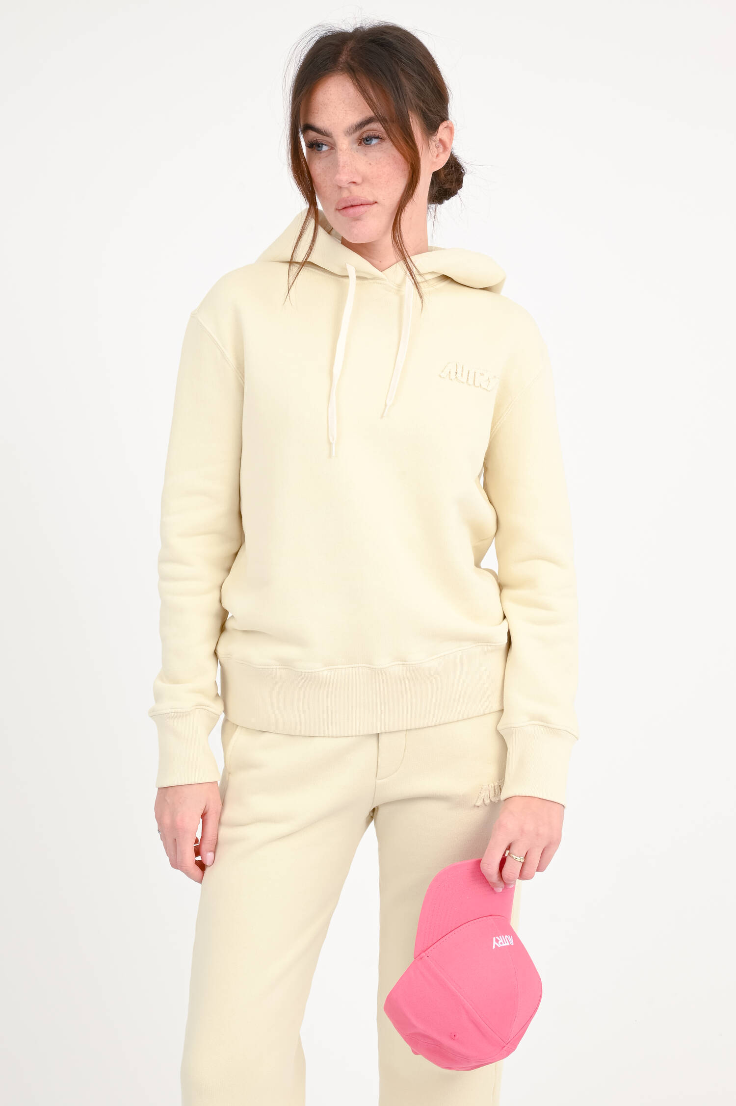 Hoodie mit Logo-Stickerei in Vanille Hoodie mit Logo-Stickerei in Vanille