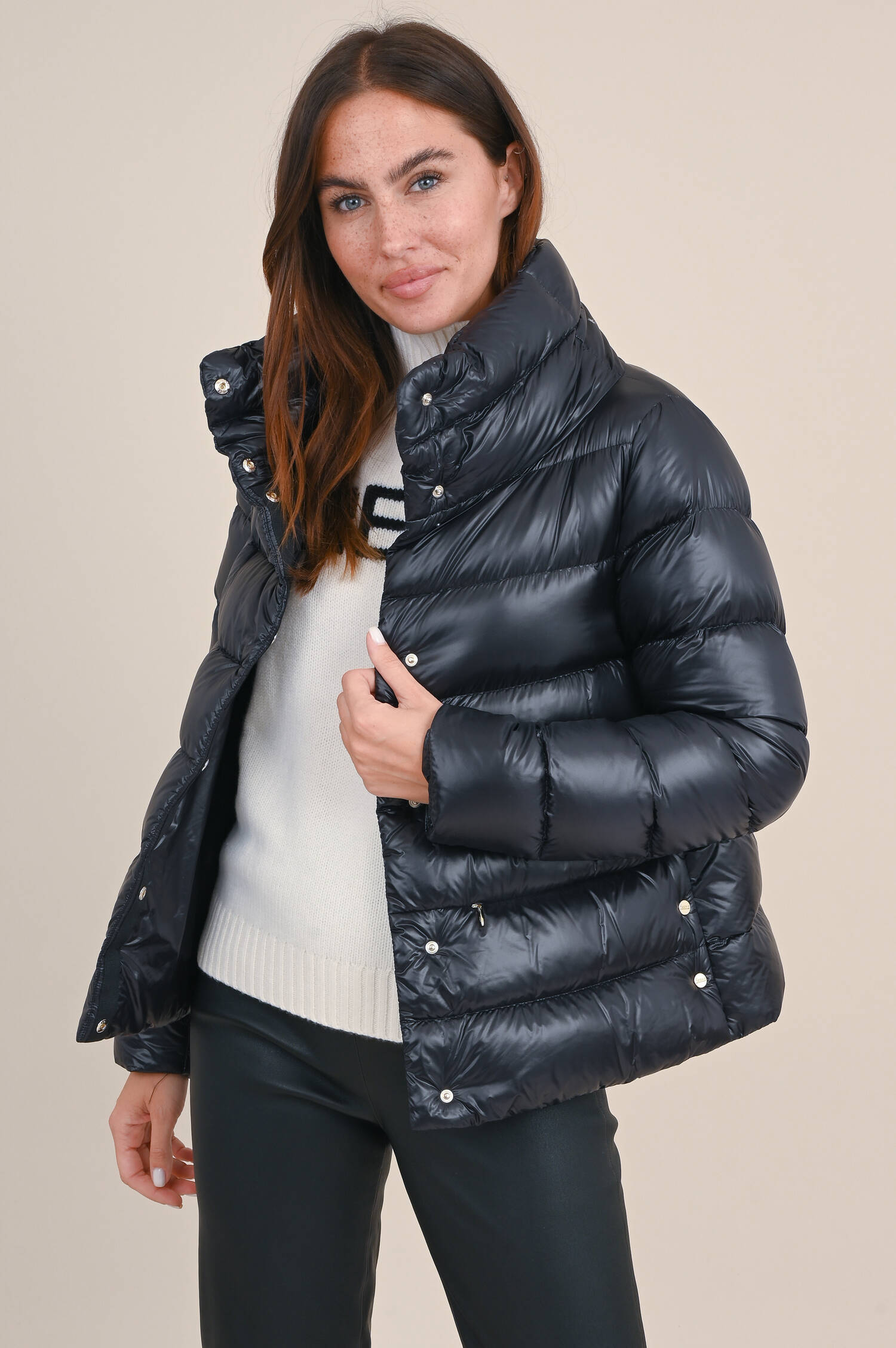 Gesteppte Daunenjacke in Schwarz Gesteppte Daunenjacke in Schwarz