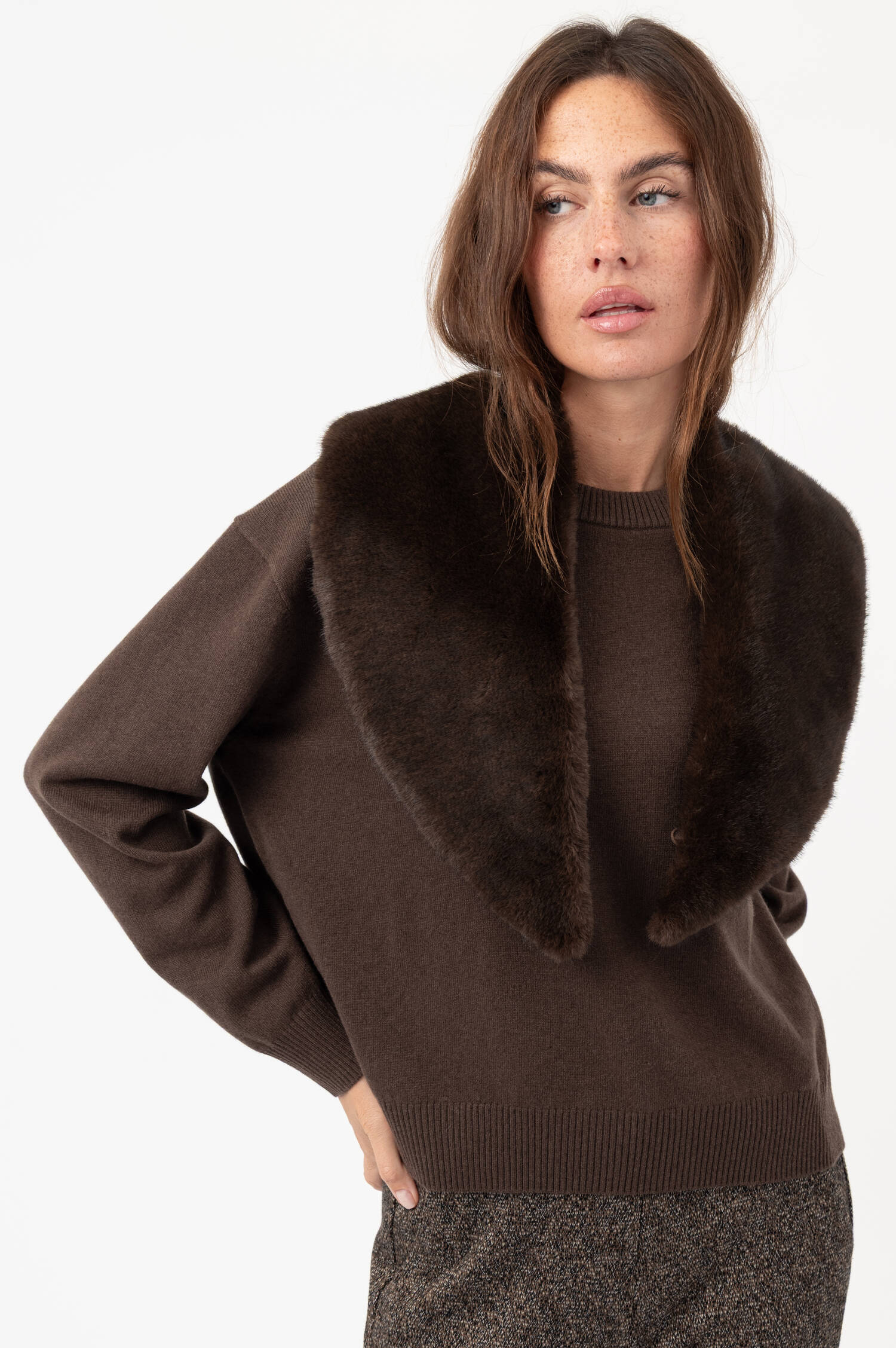 Faux-Fur-Schal in Braun Faux-Fur-Schal in Braun