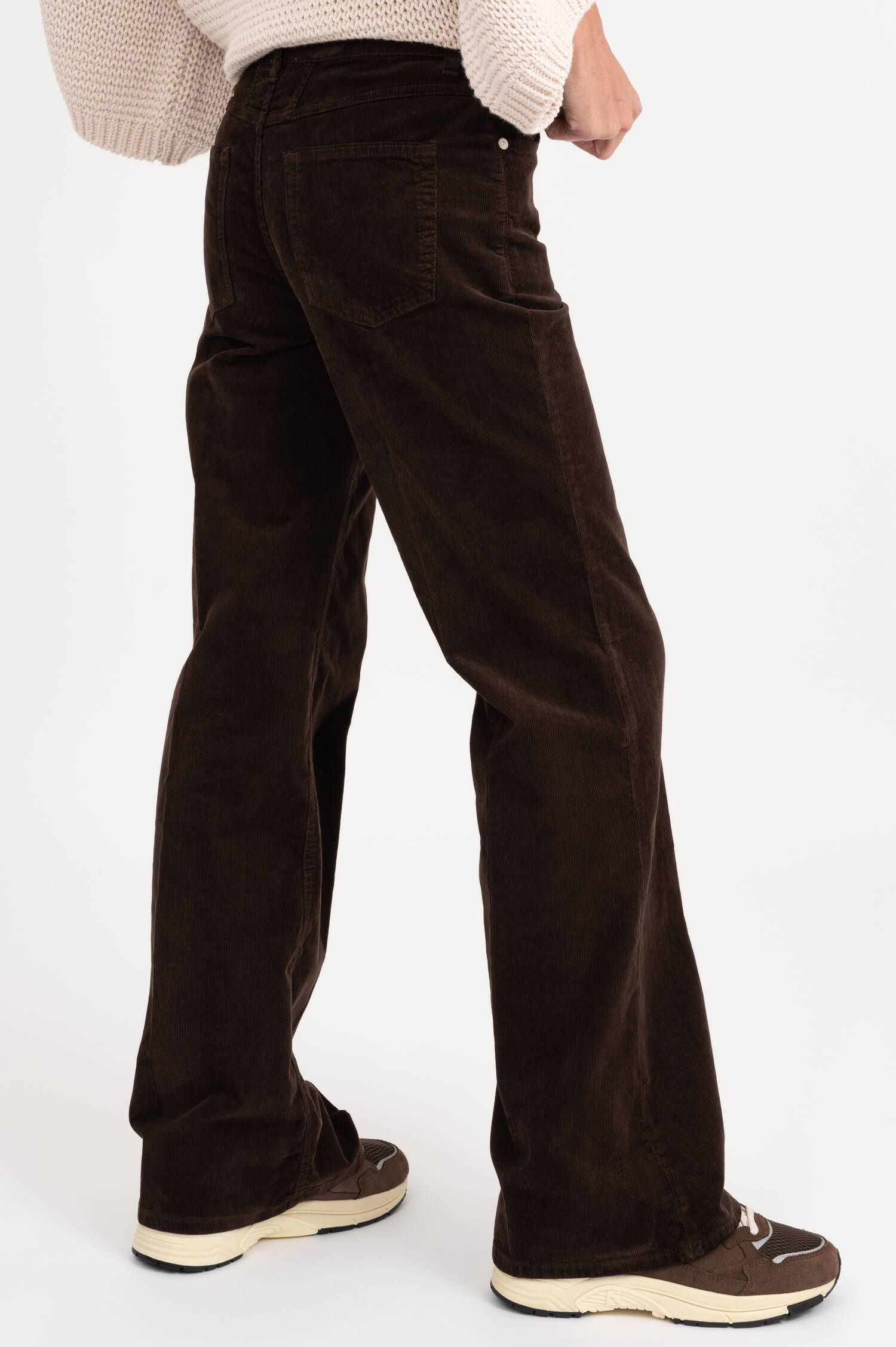 Cordhose GILIAN in Dunkelbraun Cordhose GILIAN in Dunkelbraun