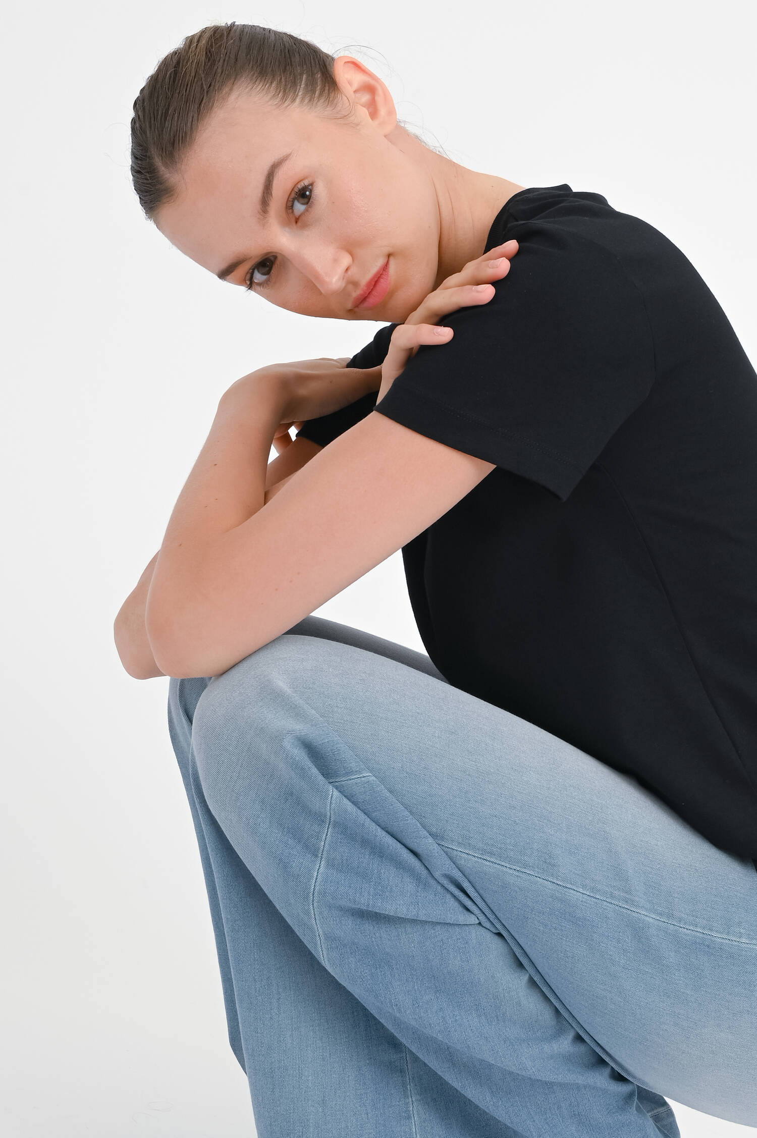 Basic T-Shirt in Schwarz