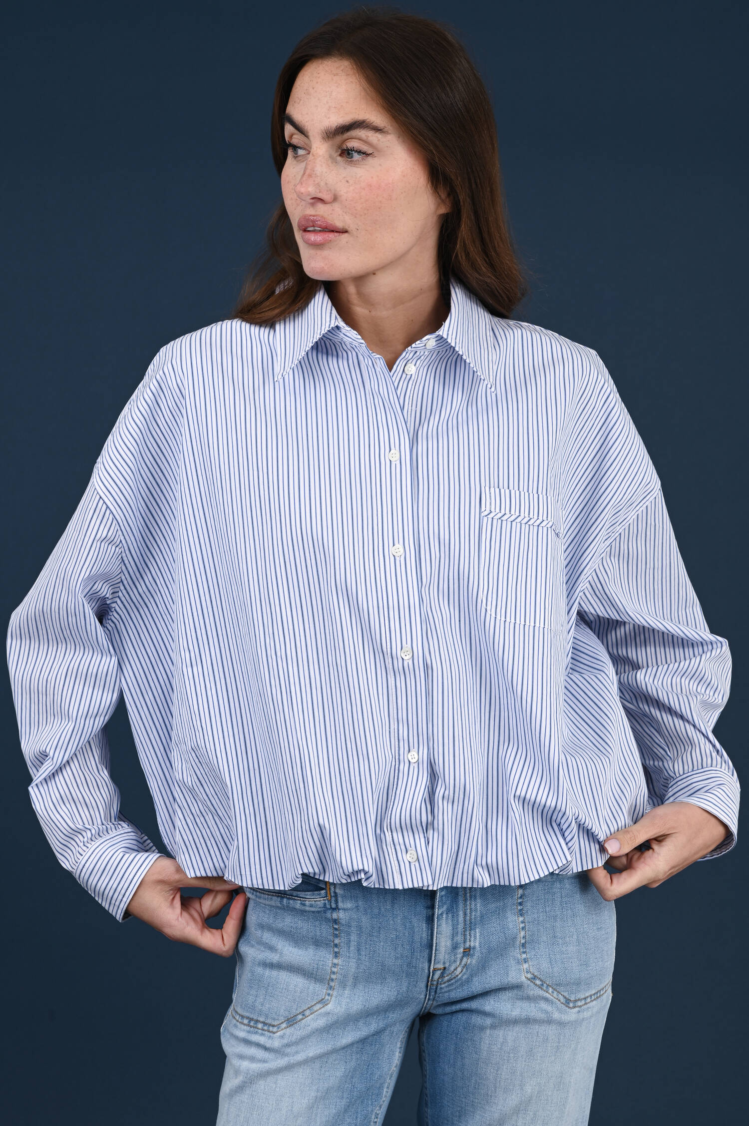 Ballonbluse in Blau/Weiß/Schwarz gestreift