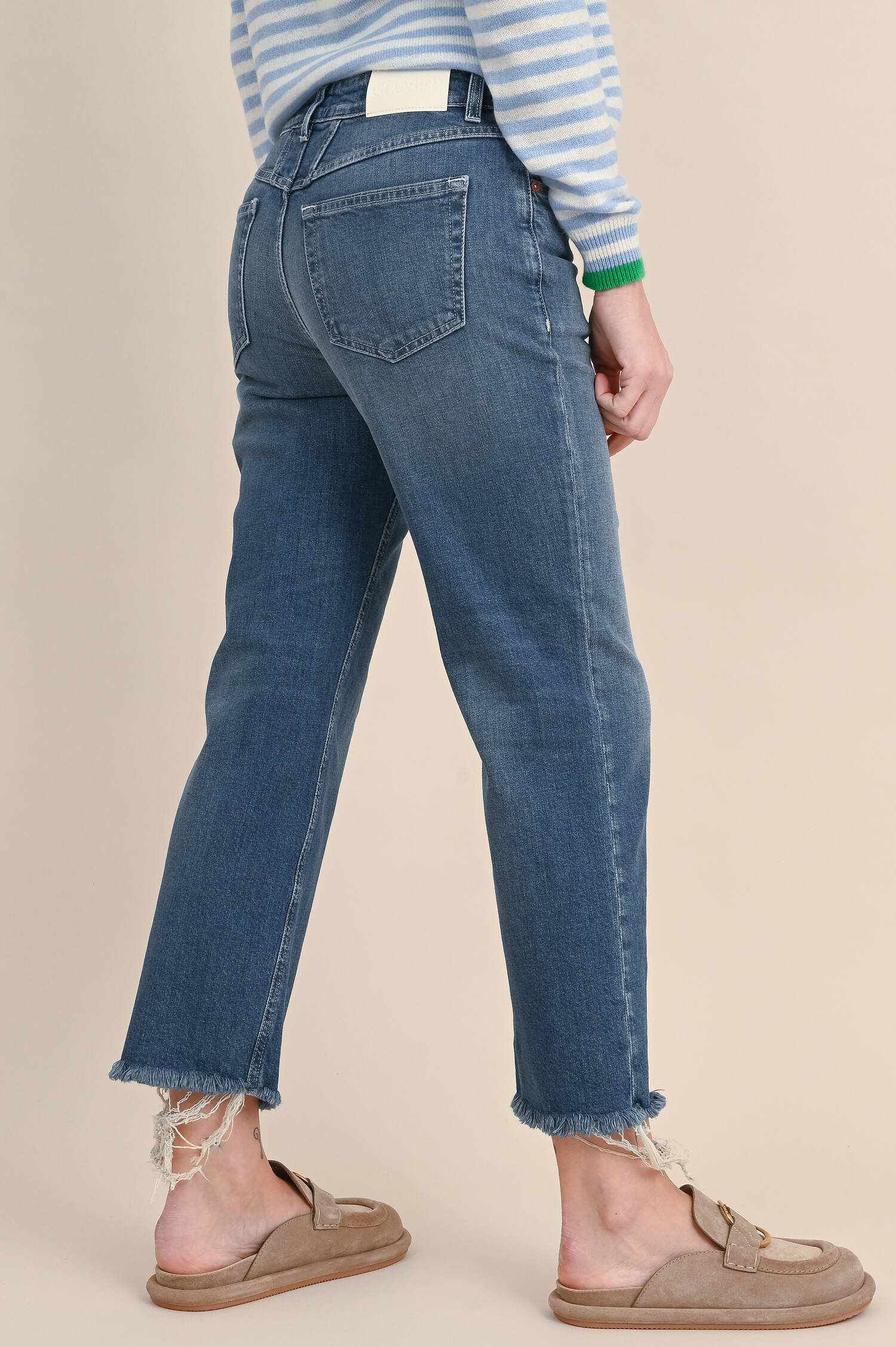 Boyfriend-Jeans in Mittelblau Boyfriend-Jeans in Mittelblau