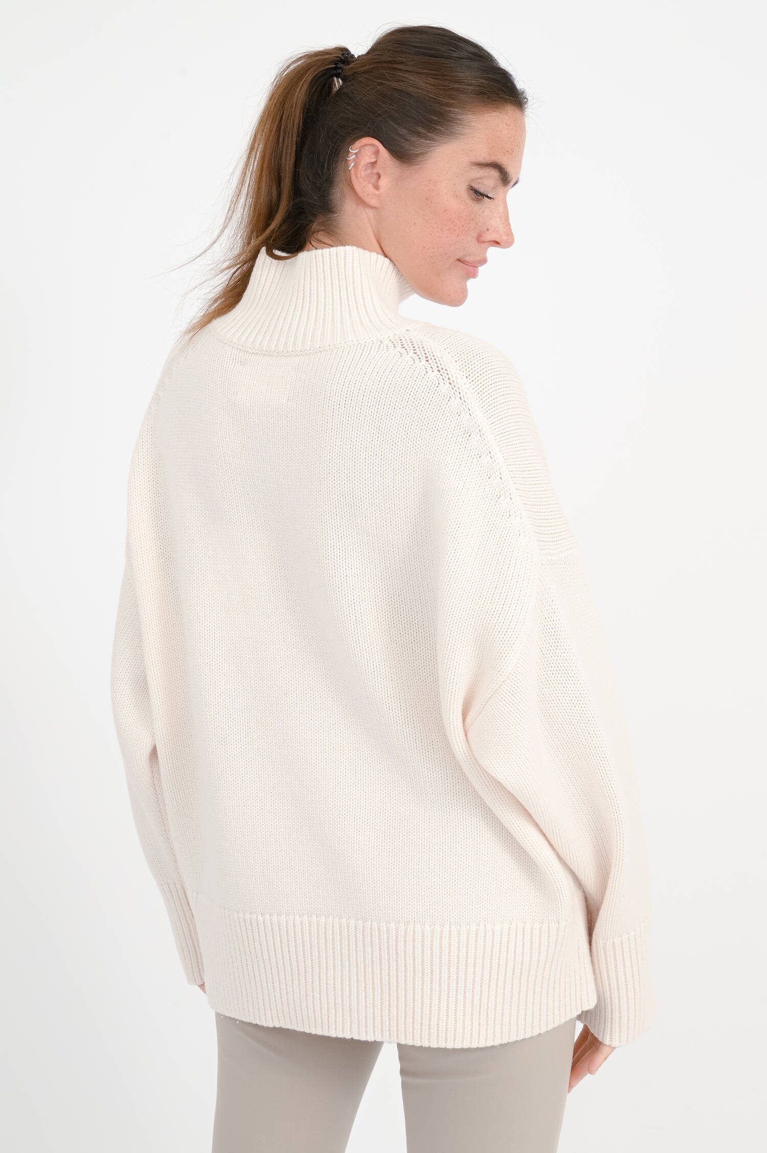 Pullover aus Woll-Cashmere-Mix in Natur