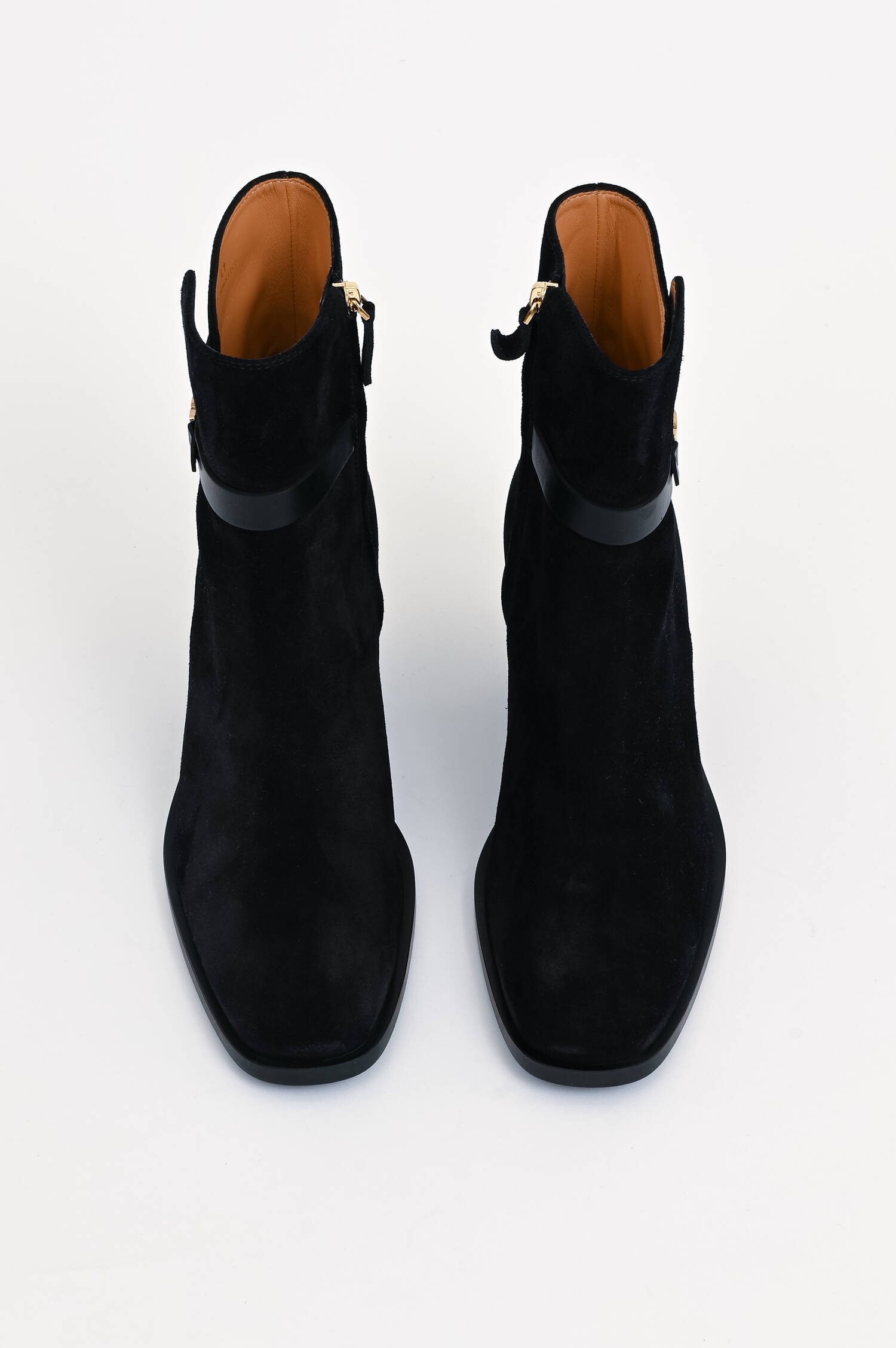 Stiefelette mit Logo-Detail in Schwarz