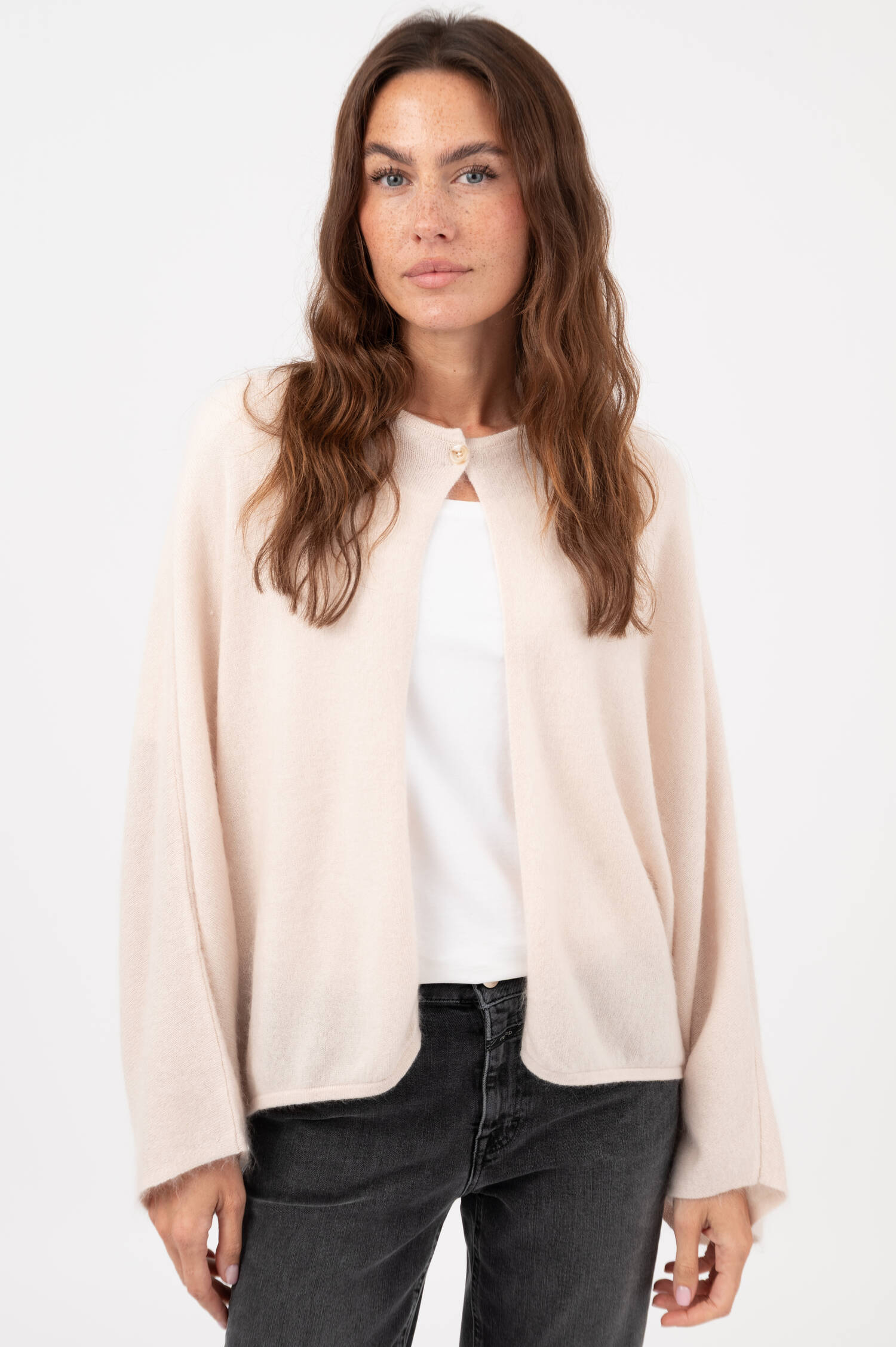 Cardigan LENA in Beige Cardigan LENA in Beige