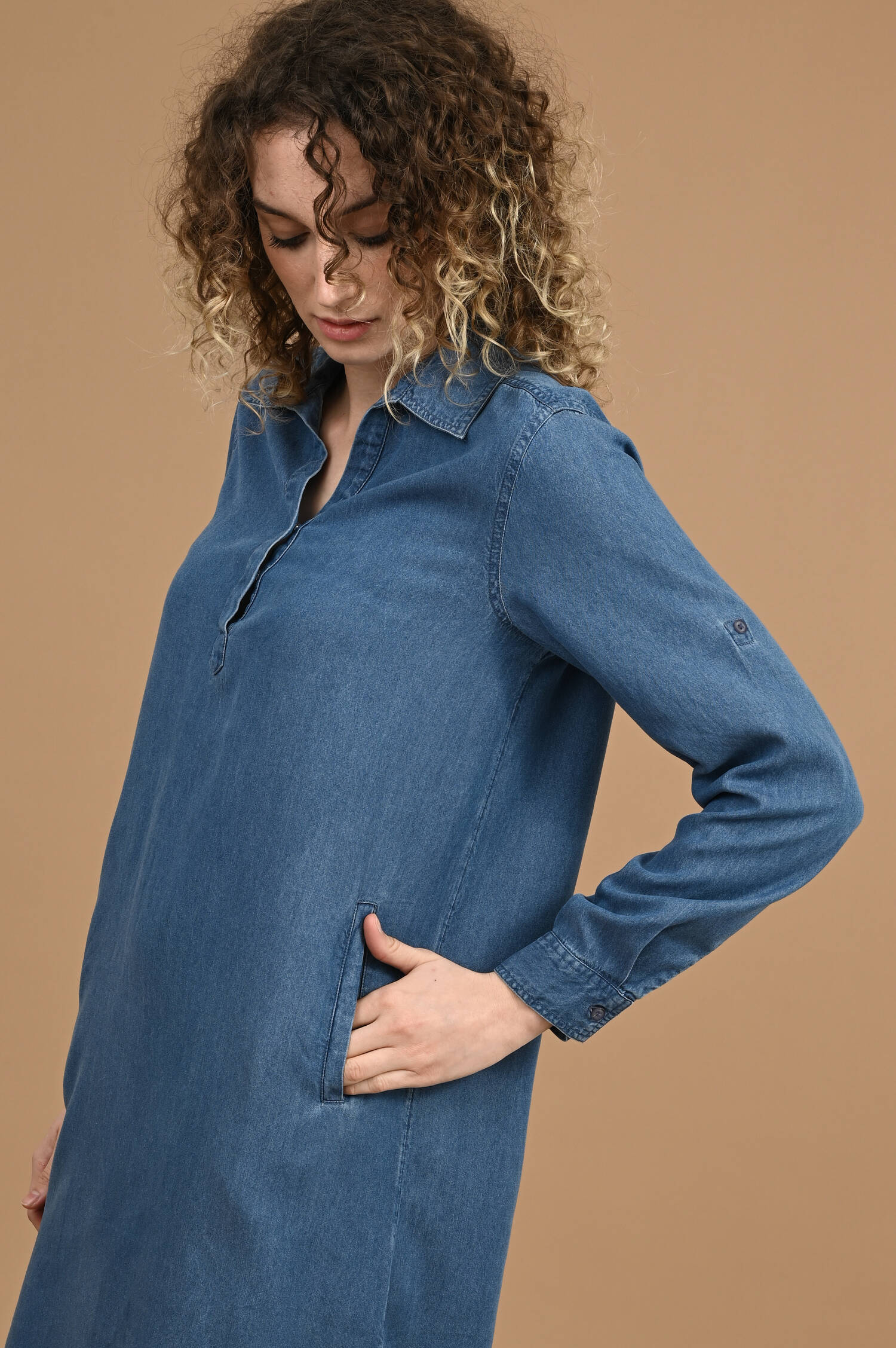 Hemdblusenkleid in Washed Denim Blau