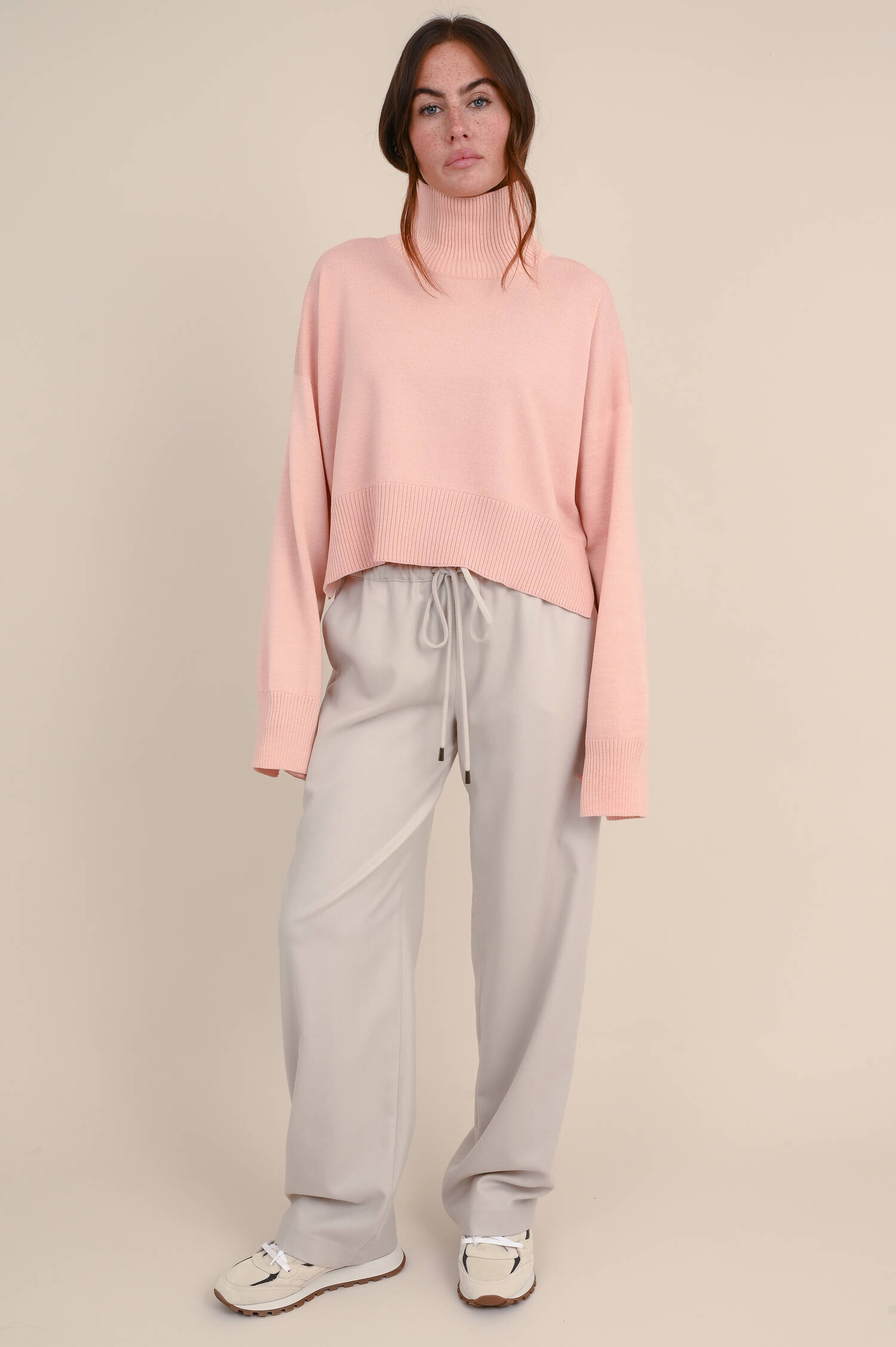 Pullover aus Merinowolle in Lachsrosa Pullover aus Merinowolle in Lachsrosa