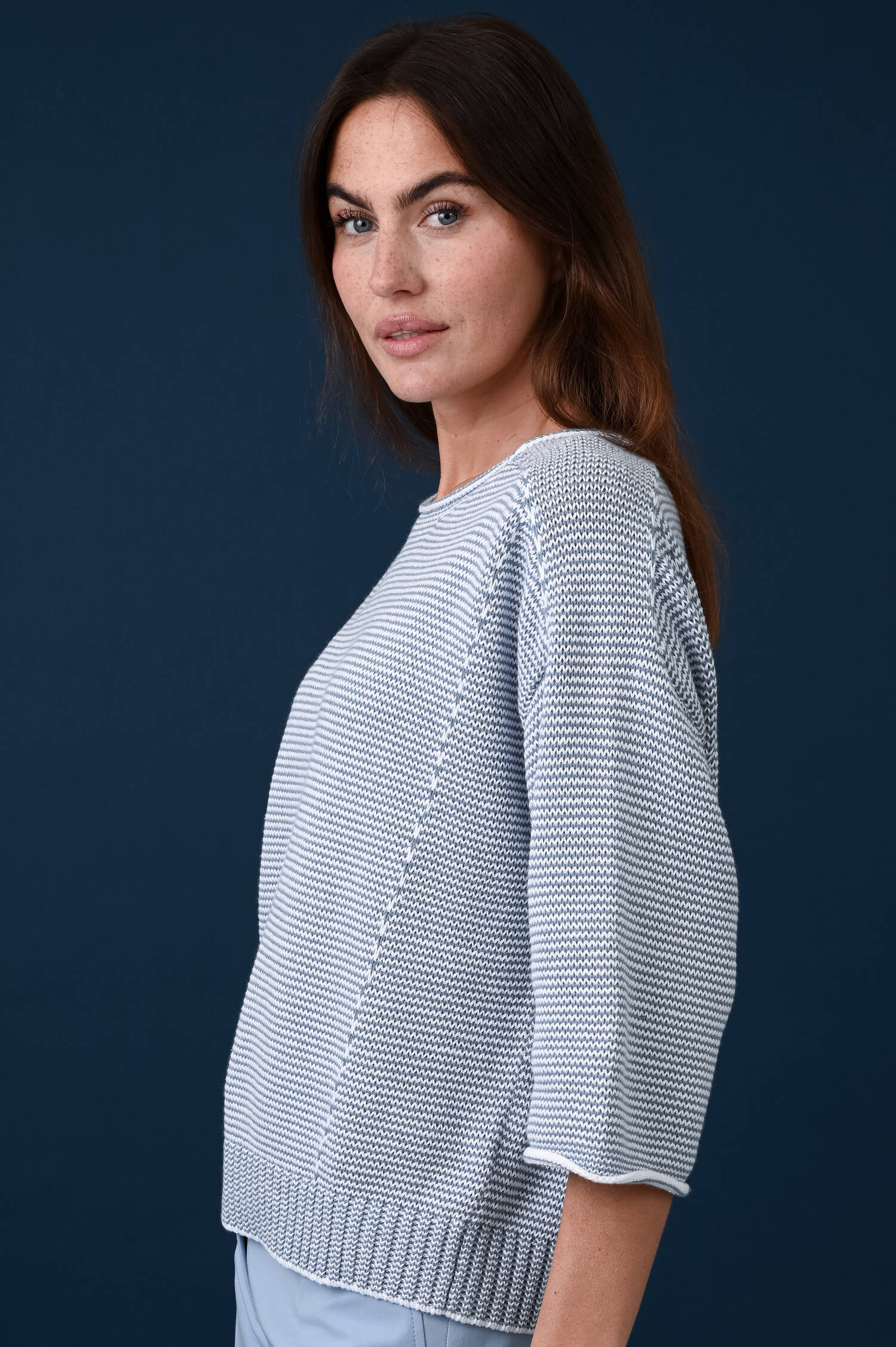 Gestreifter U-Boot Pullover in Blau/Weiß