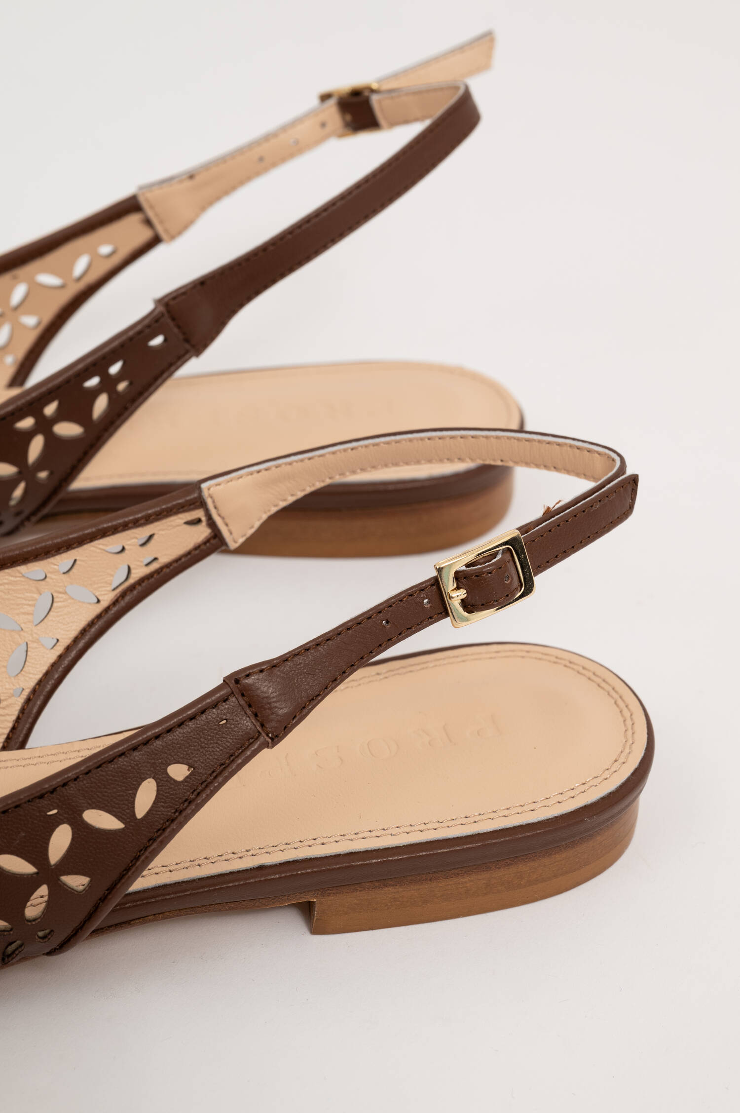 Slingback ROBERTO in Braun