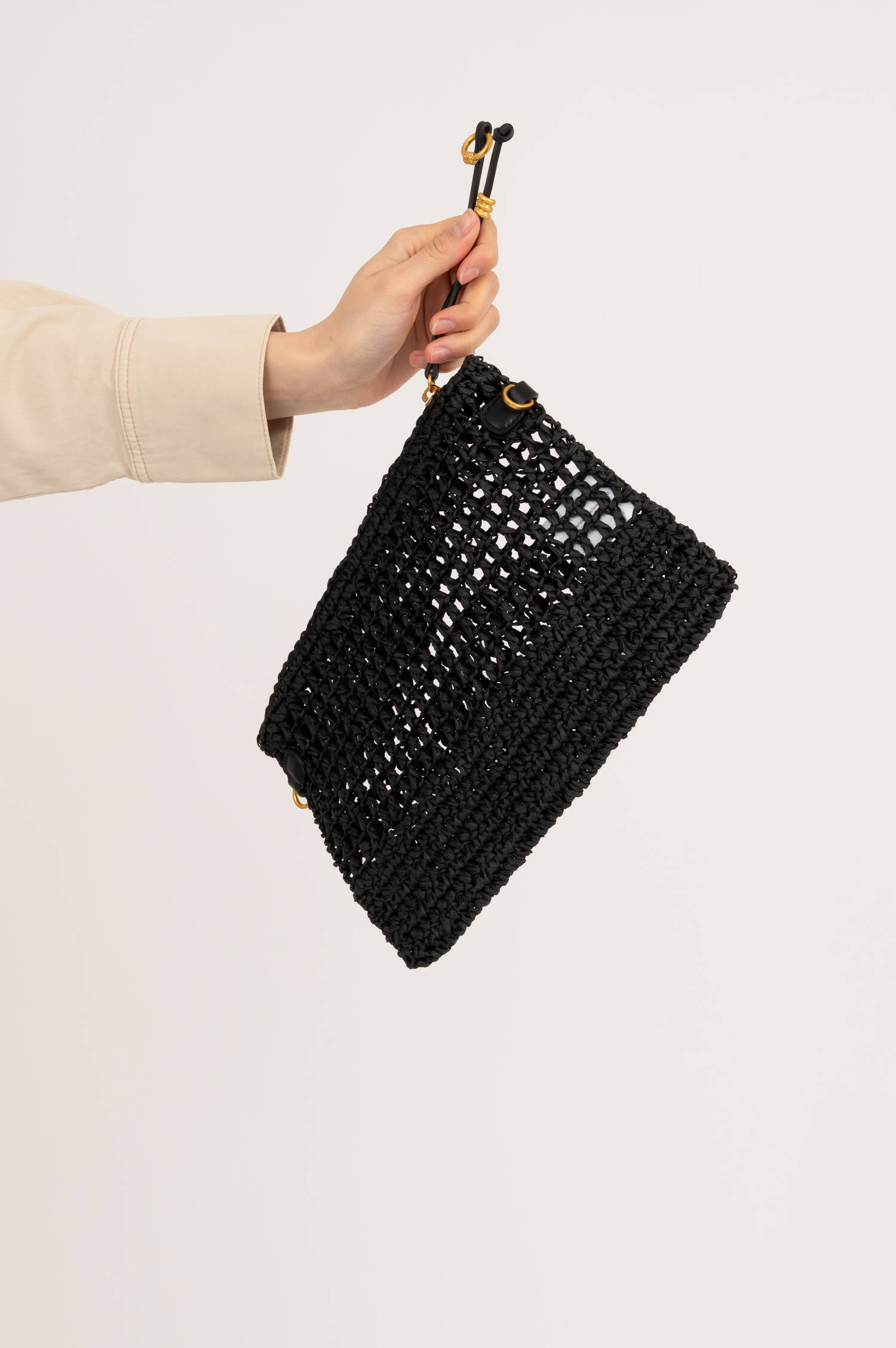 Clutch Tasche NEFELI in Schwarz