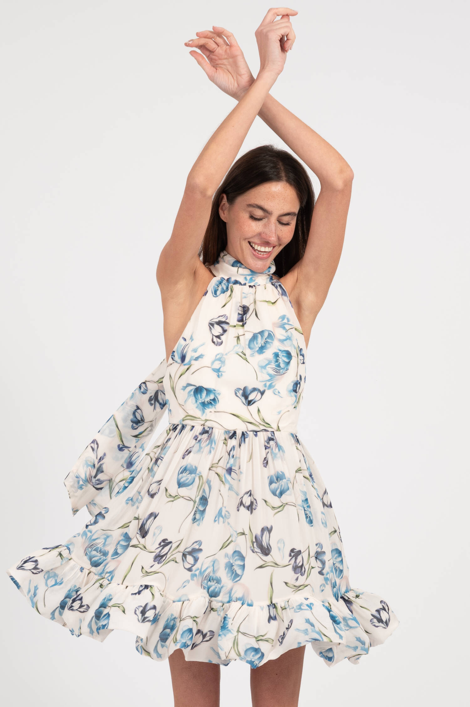 Volantkleid FERN in Weiß/Blau/Grün gemustert Volantkleid FERN in Weiß/Blau/Grün gemustert