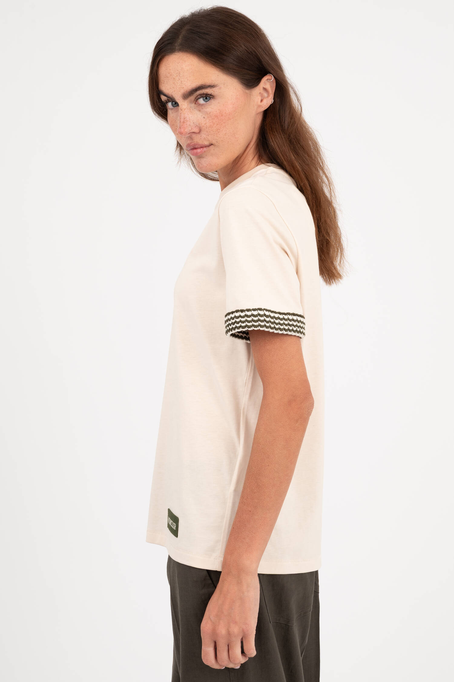 T-Shirt mit Strick-Detail in Creme T-Shirt mit Strick-Detail in Creme