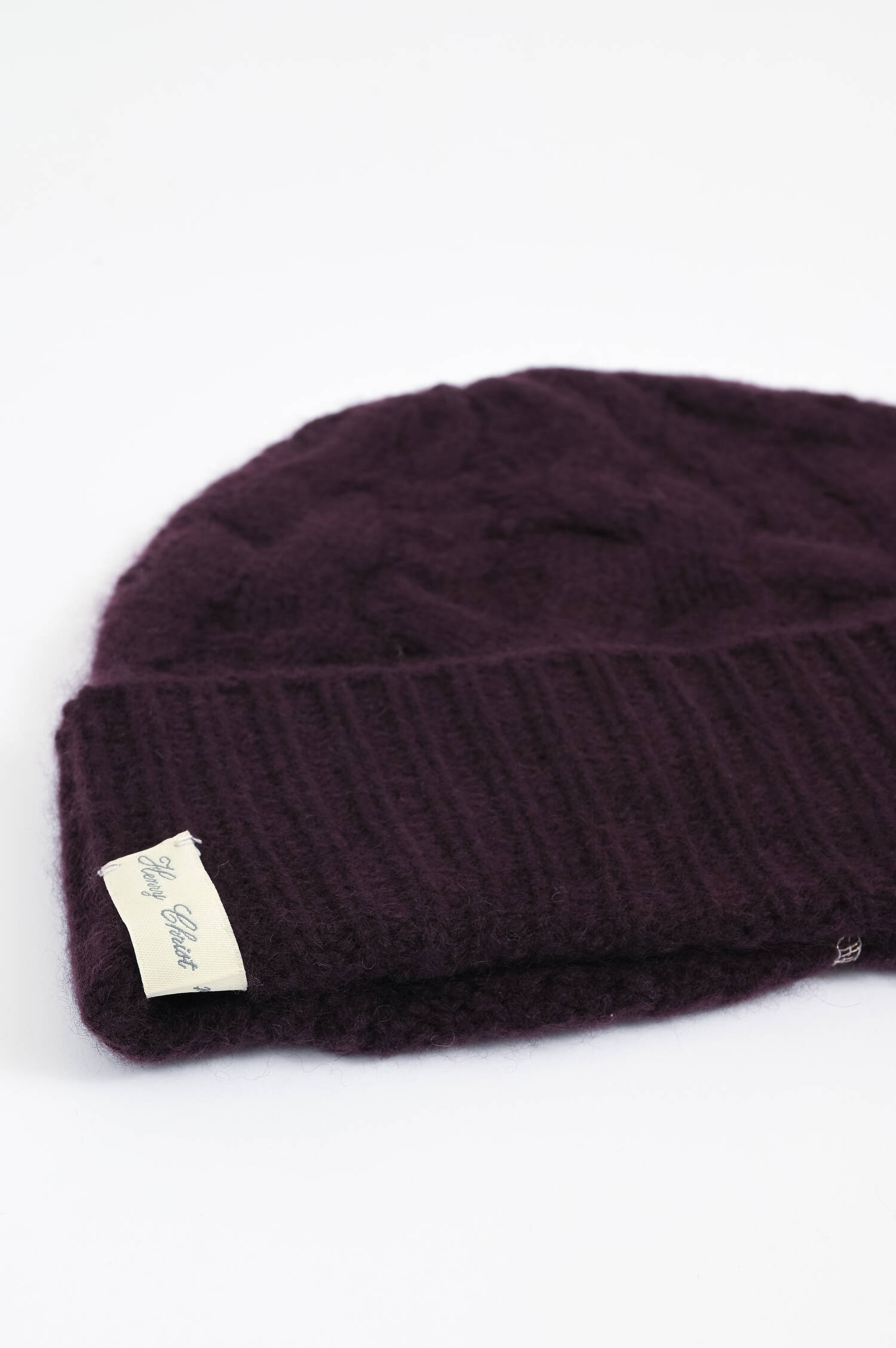 Cashmere Zopfstrickmütze in Aubergine