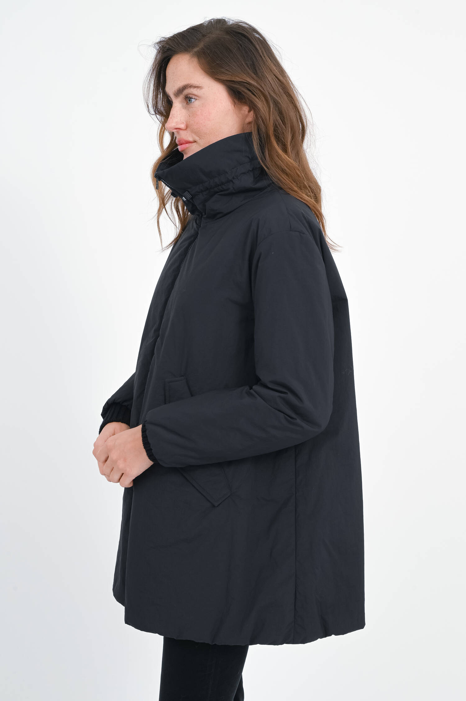 Windbreaker mit stylischem Kragen in Black Windbreaker mit stylischem Kragen in Black