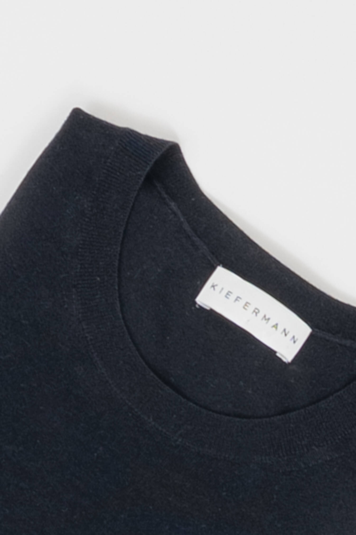 T-Shirt GEORGS aus Merinowolle in Navy