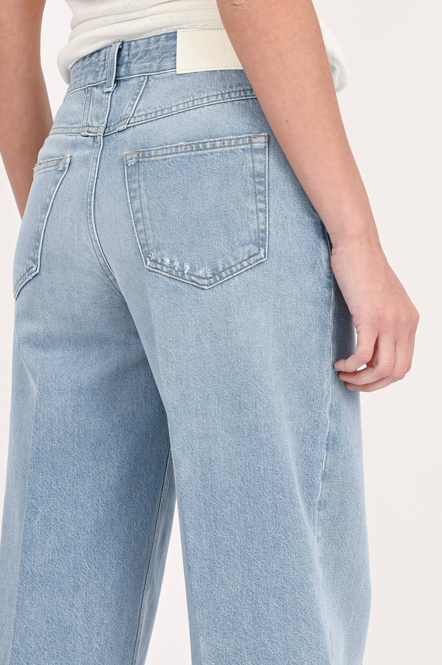 Flared Jeans in Hellblau