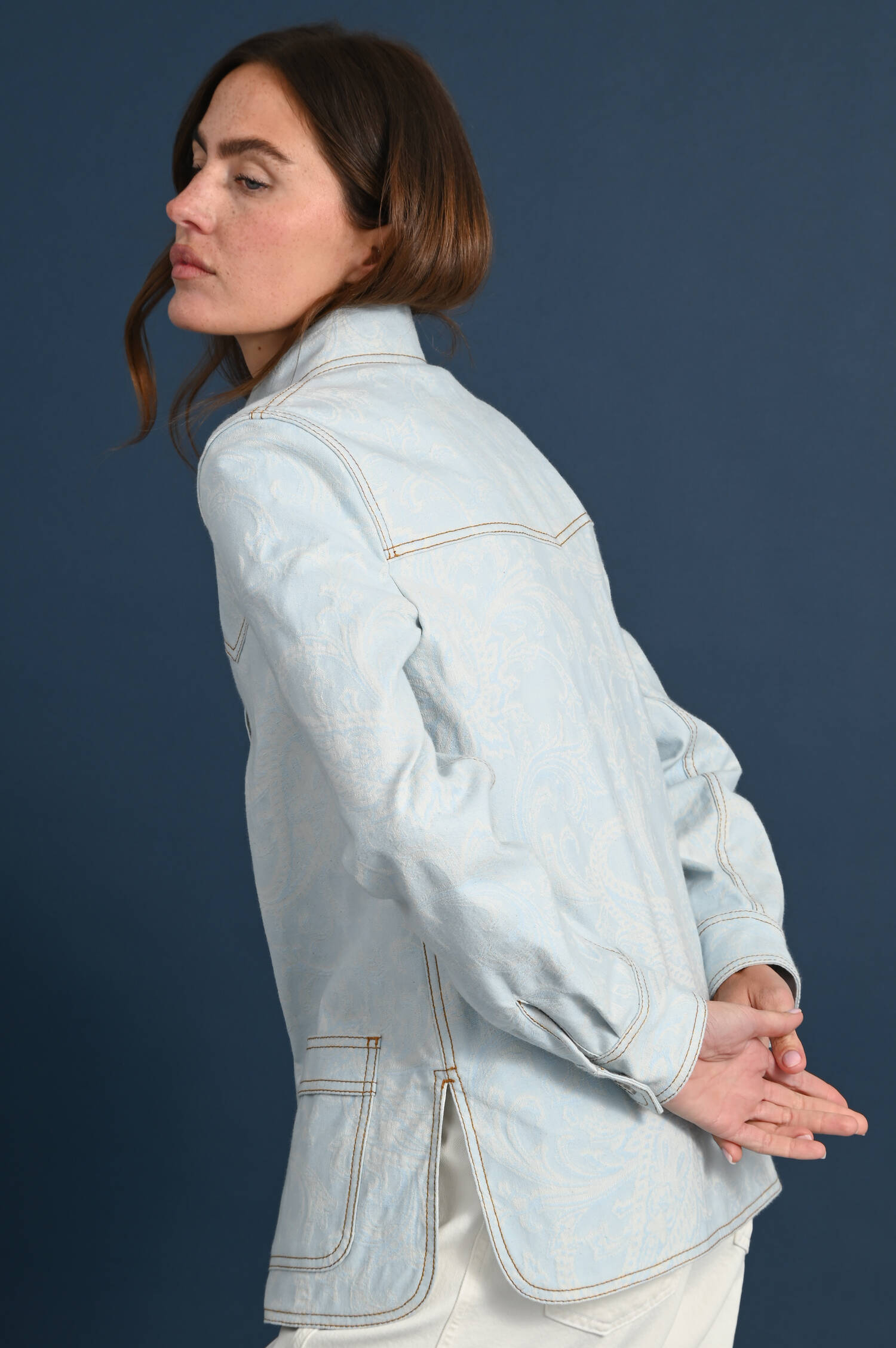 Denim Bluse mit Paisley-Muster in Hellblau