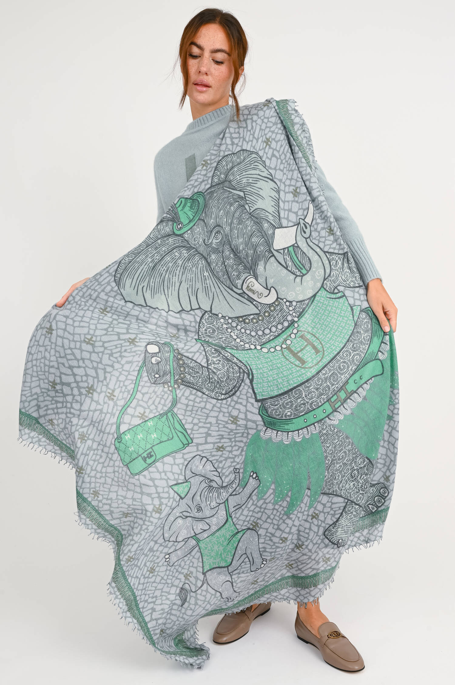 Schal LUMBO aus Cashmere in Grau/Grün