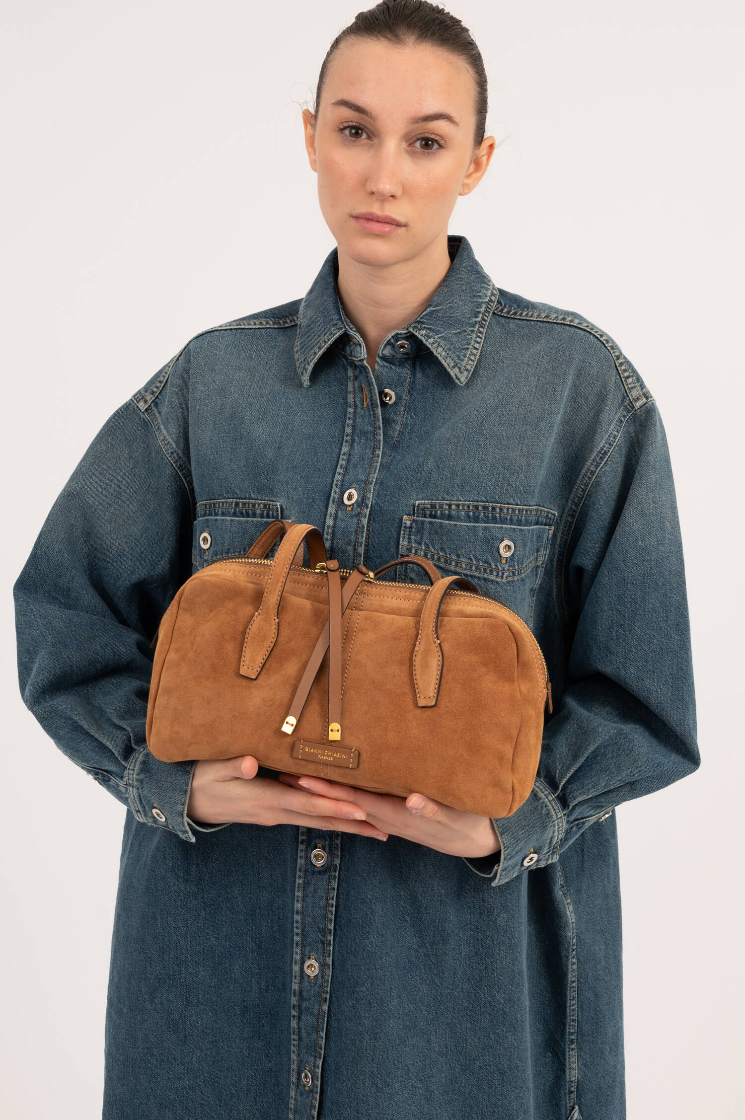 Veloursleder Bowling Bag ARYNA in Camel