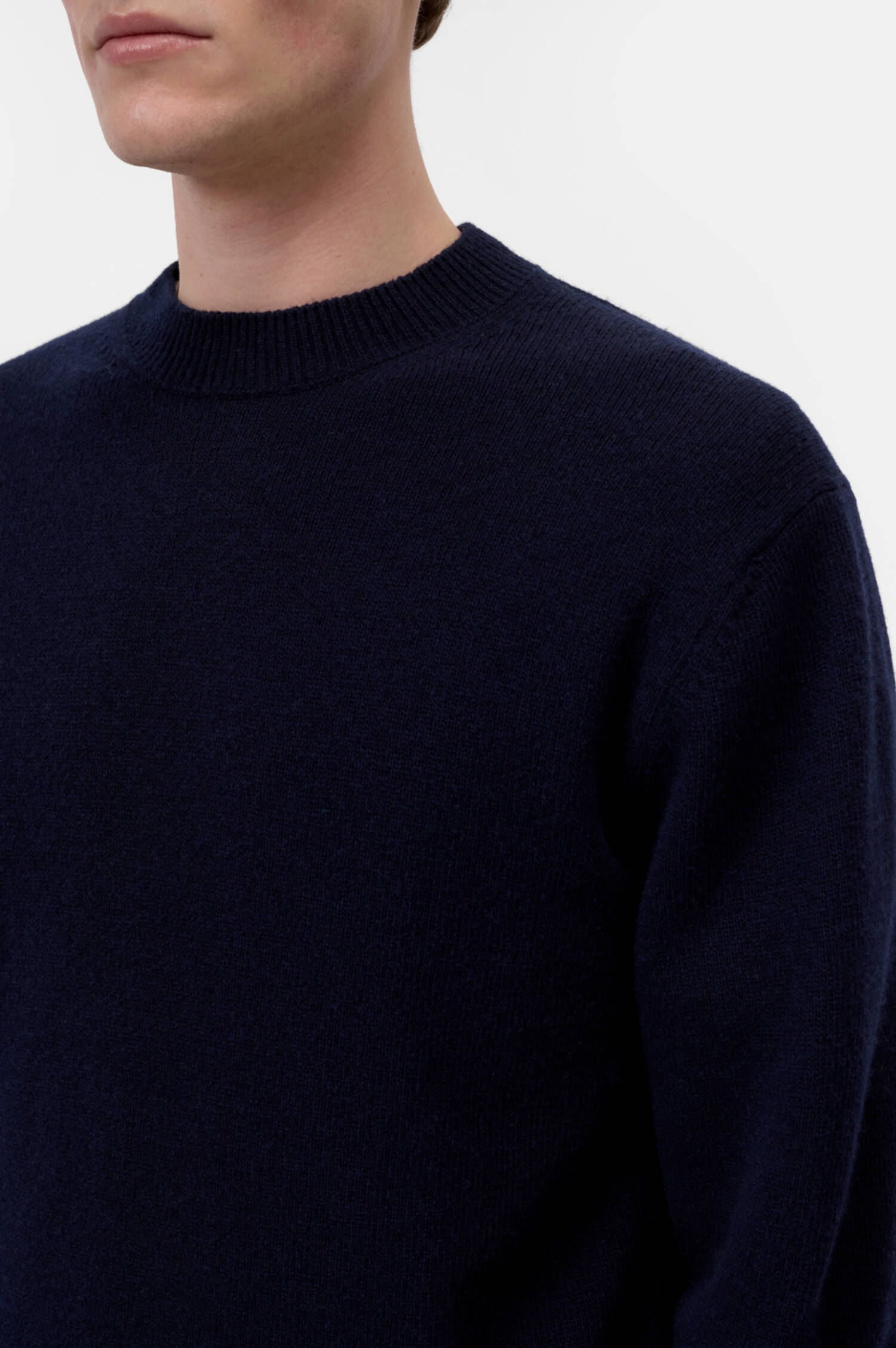 Wollpullover in Navy