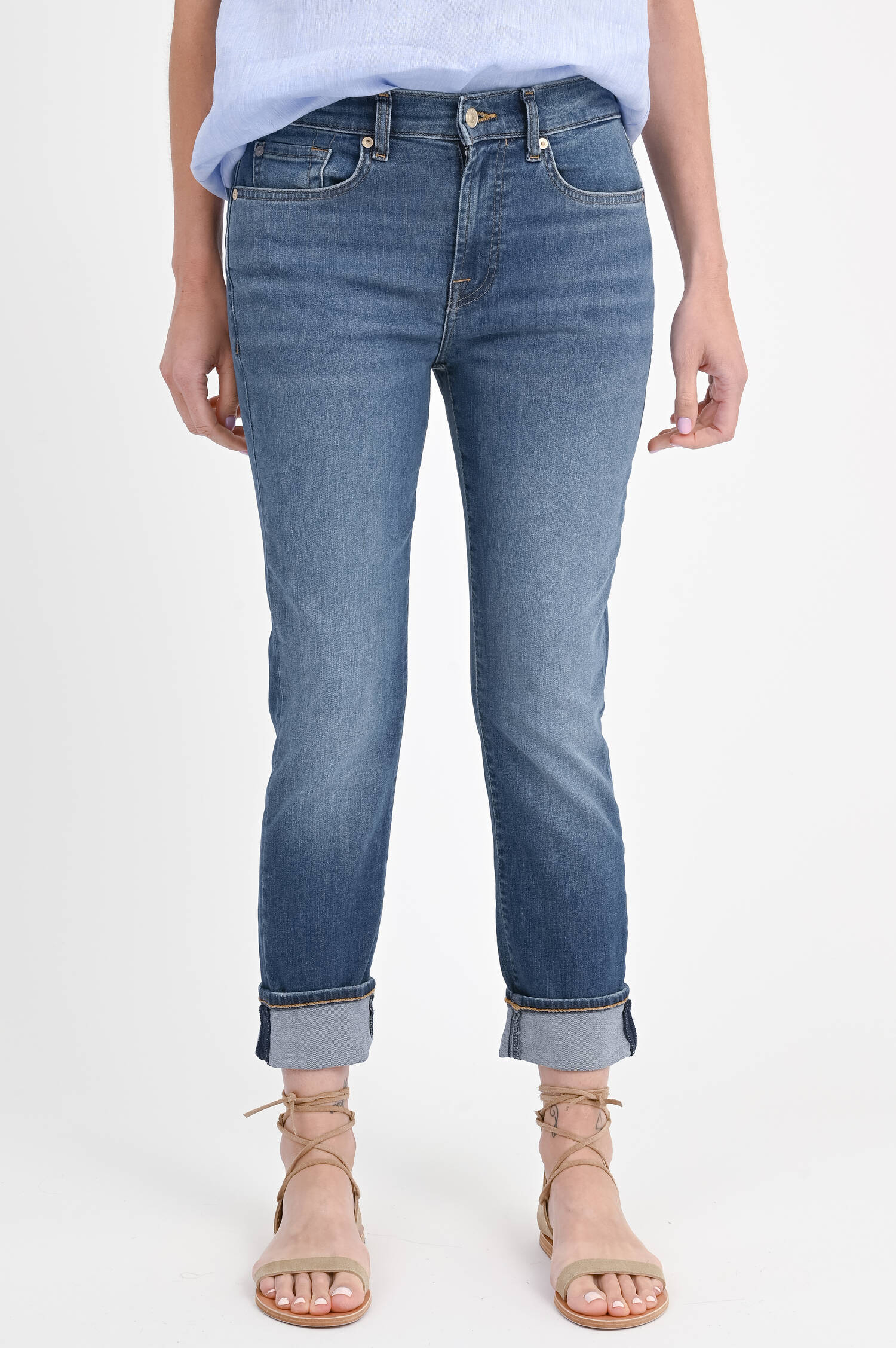 Relaxed Jeans mit Umschlag in Dunkelblau