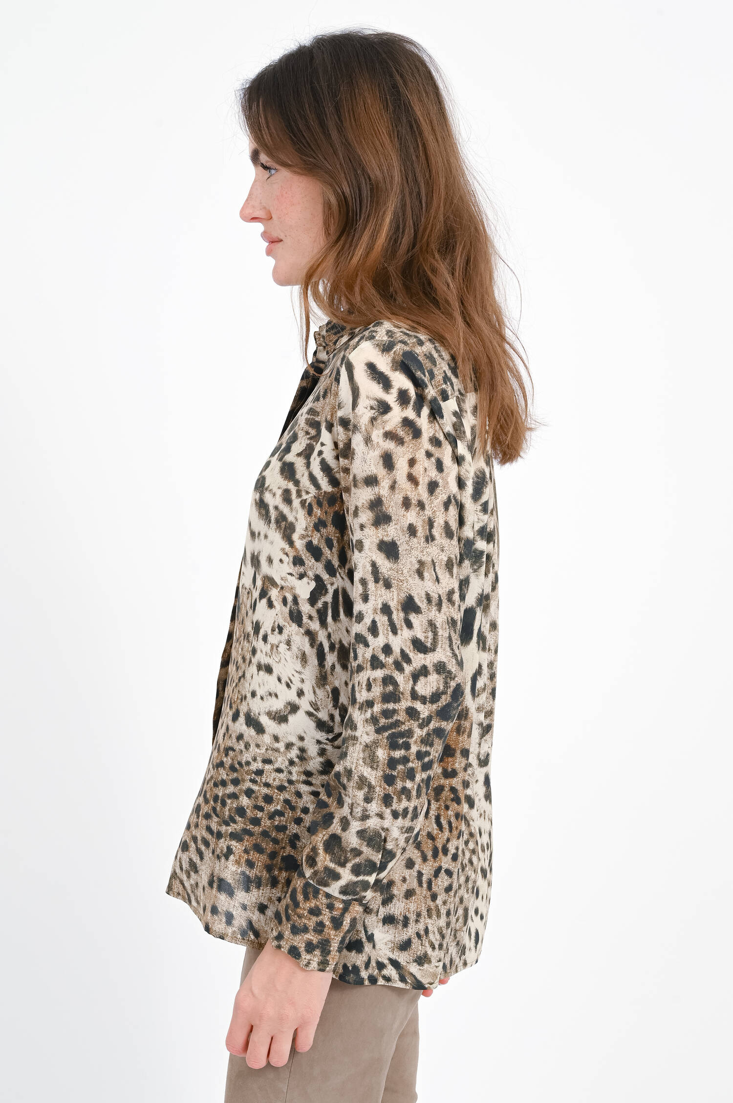 Seidenbluse im Animal-Print in Braun/Schwarz Seidenbluse im Animal-Print in Braun/Schwarz