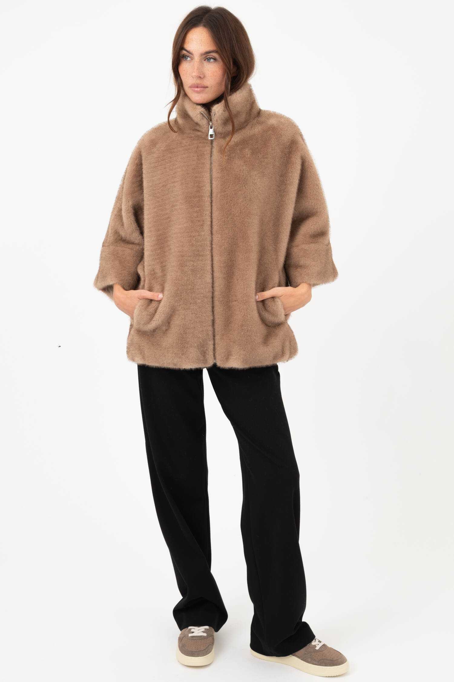 Faux-Fur-Jacke CHAMONIX in Hellbraun Faux-Fur-Jacke CHAMONIX in Hellbraun