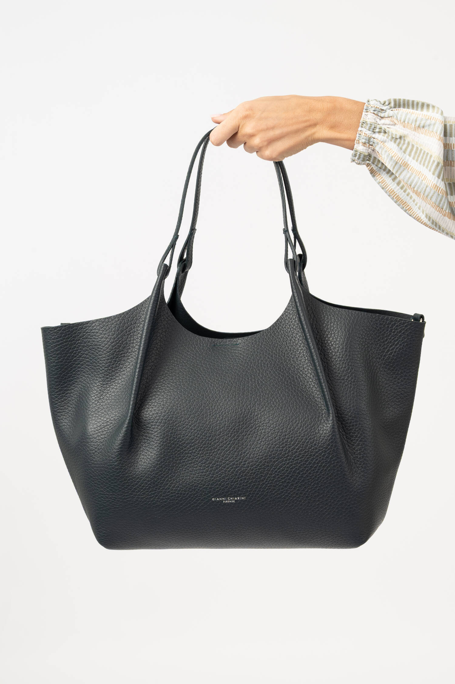 Leder-Shopper mit Pochette DUA in Samtgrün