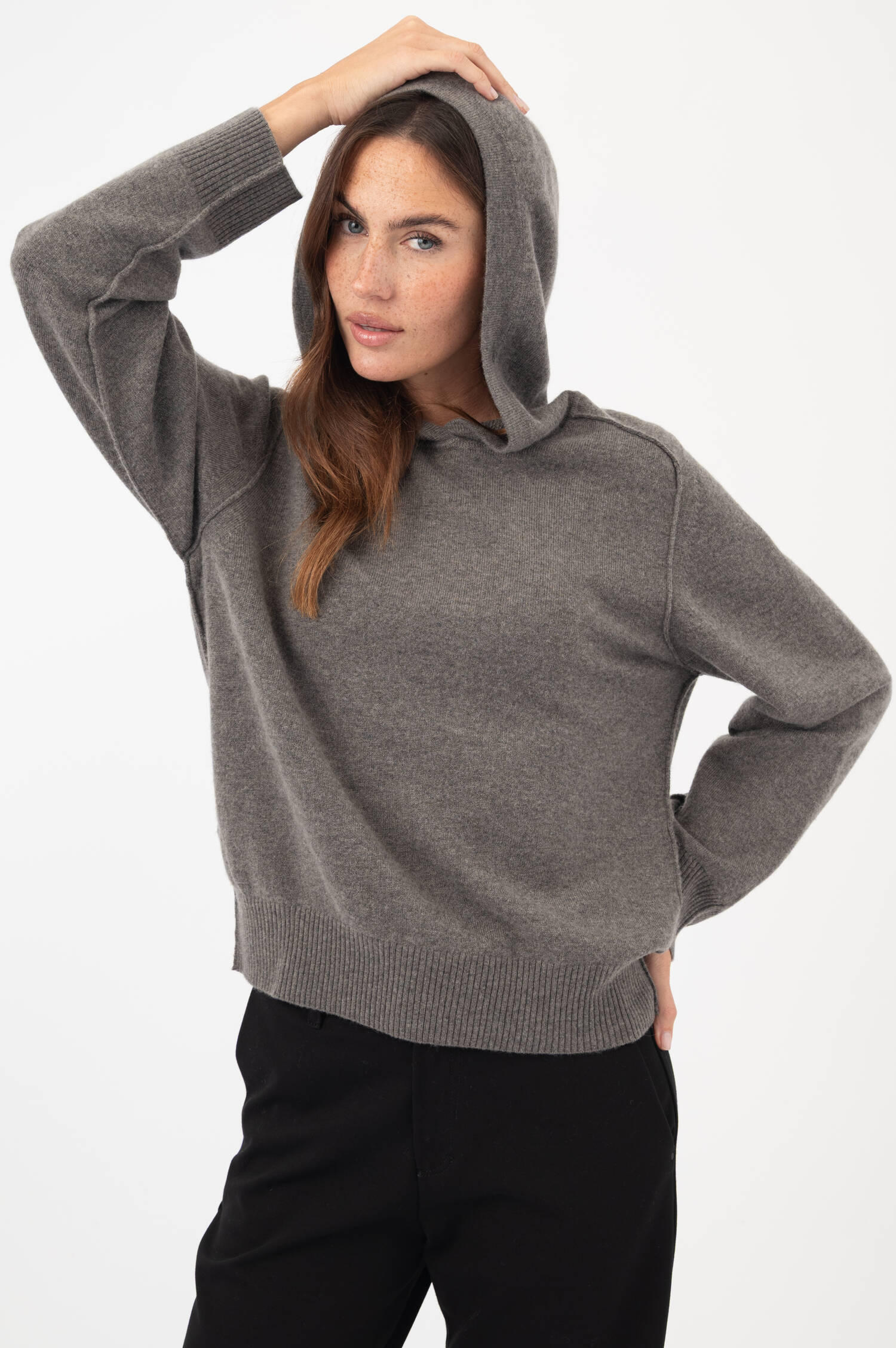 Kapuzensweater in Dunkelgrau meliert Kapuzensweater in Dunkelgrau meliert