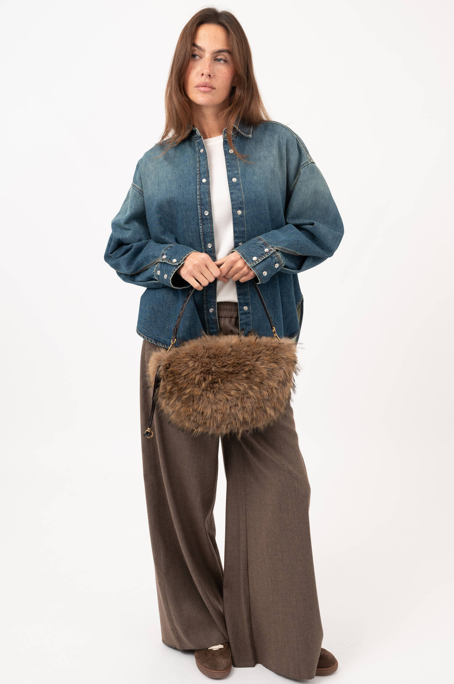 Faux-Fur-Hobo-Tasche CLEO in Braun