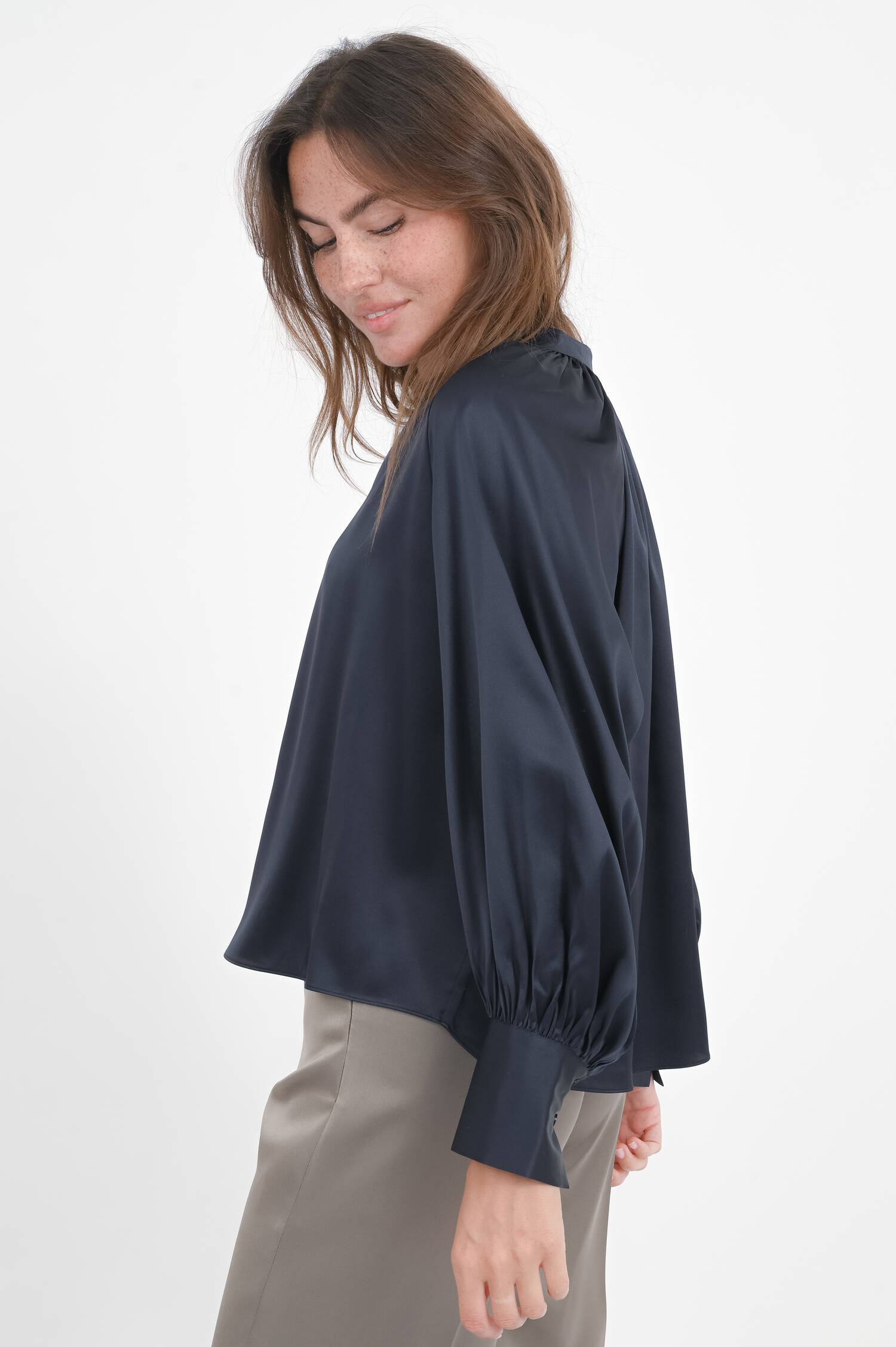 Seidenbluse in Marino Seidenbluse in Marino