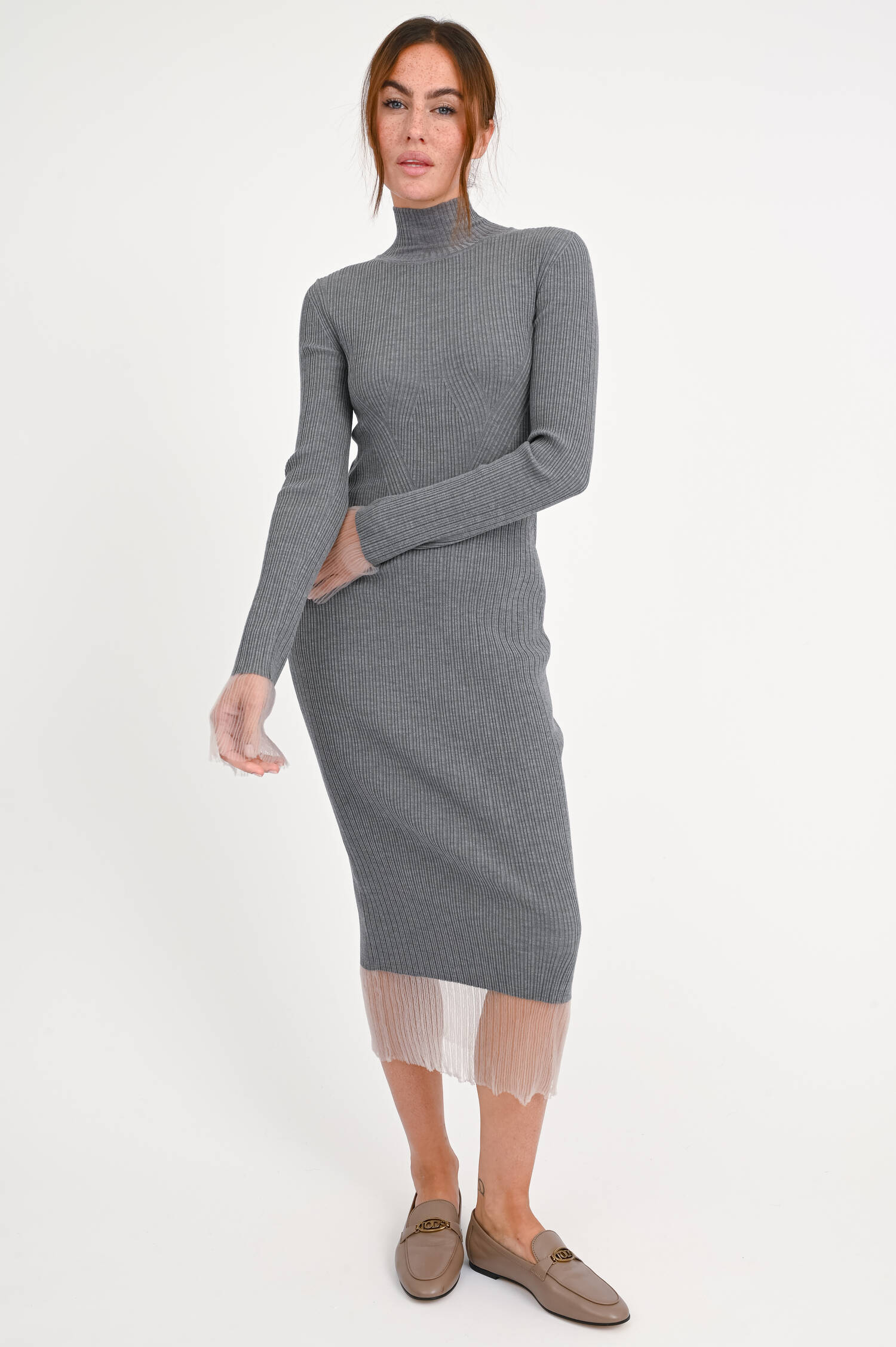 Strickkleid mit Transparent-Details in Mittelgrau