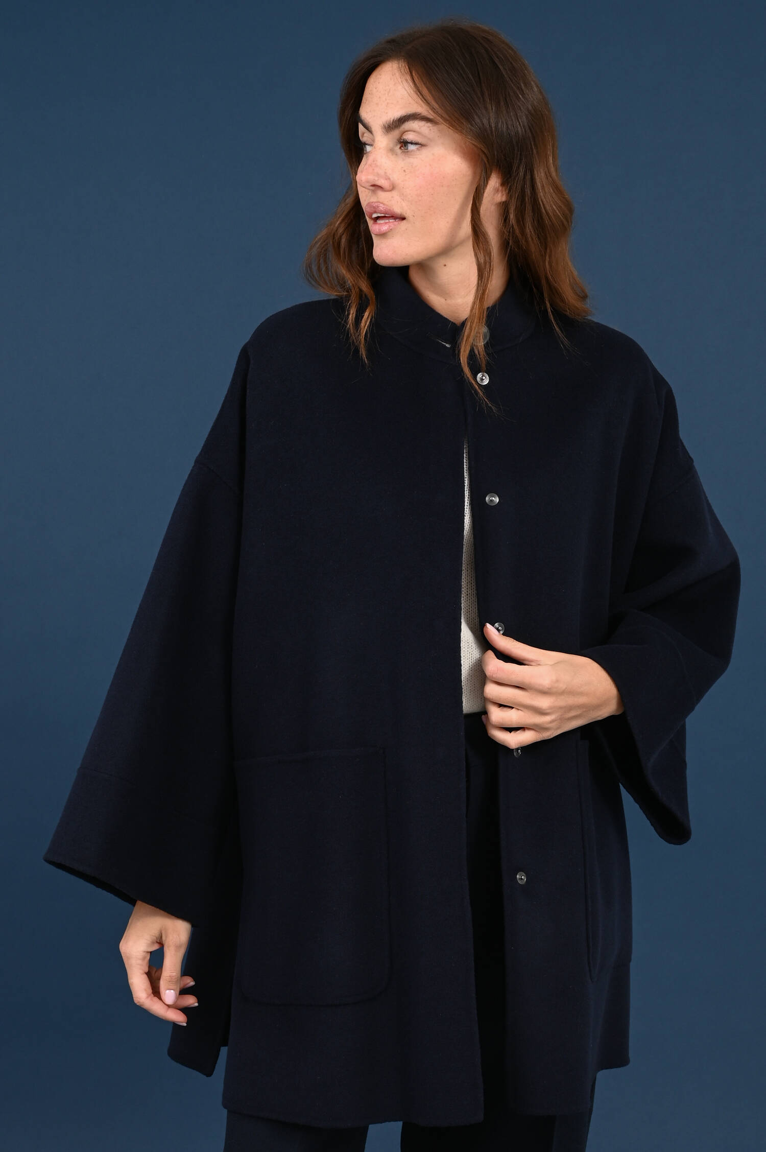 Mantel FULCRO in Blau Mantel FULCRO in Blau