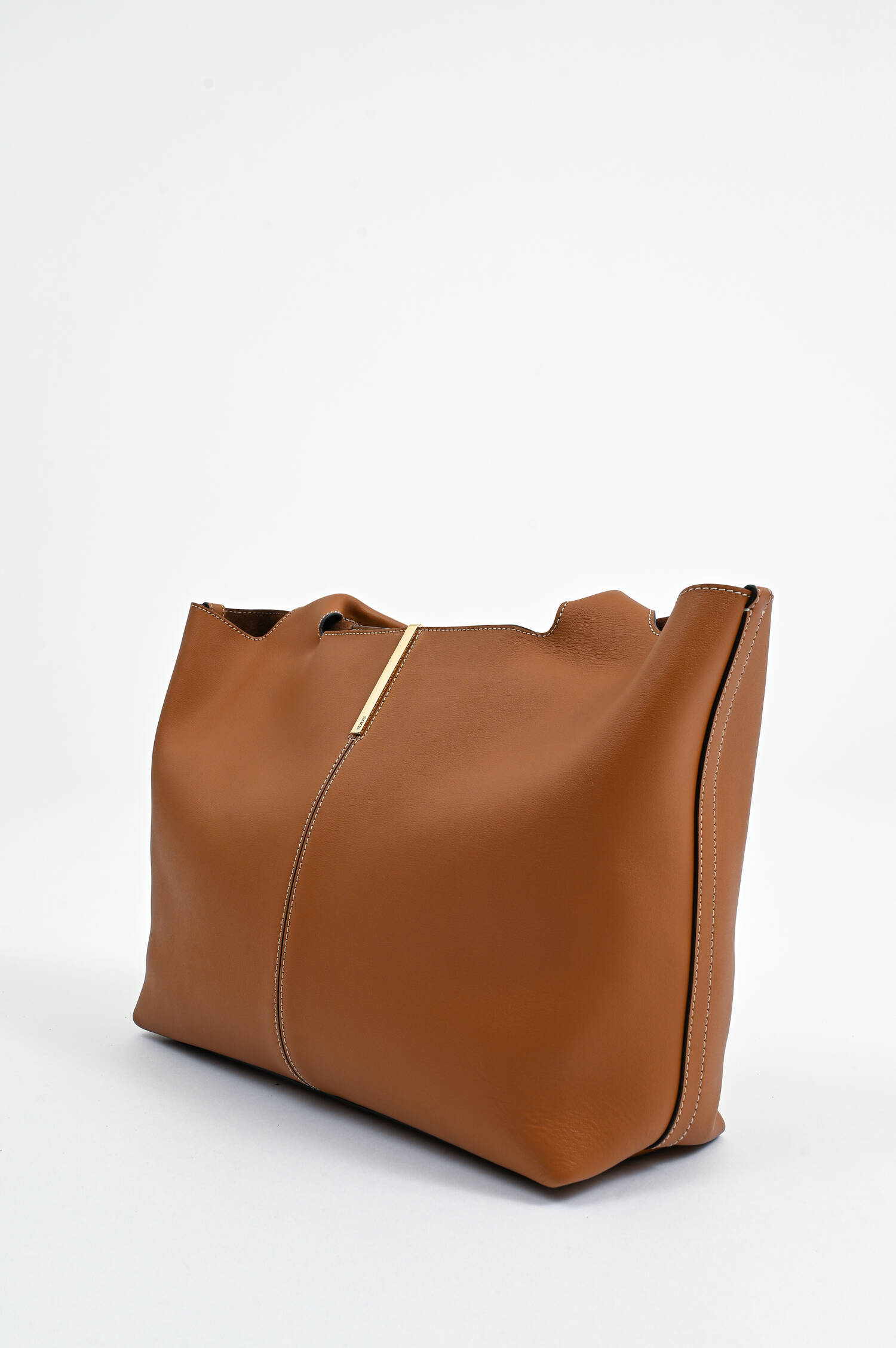 Handtasche aus Glattleder in Camel