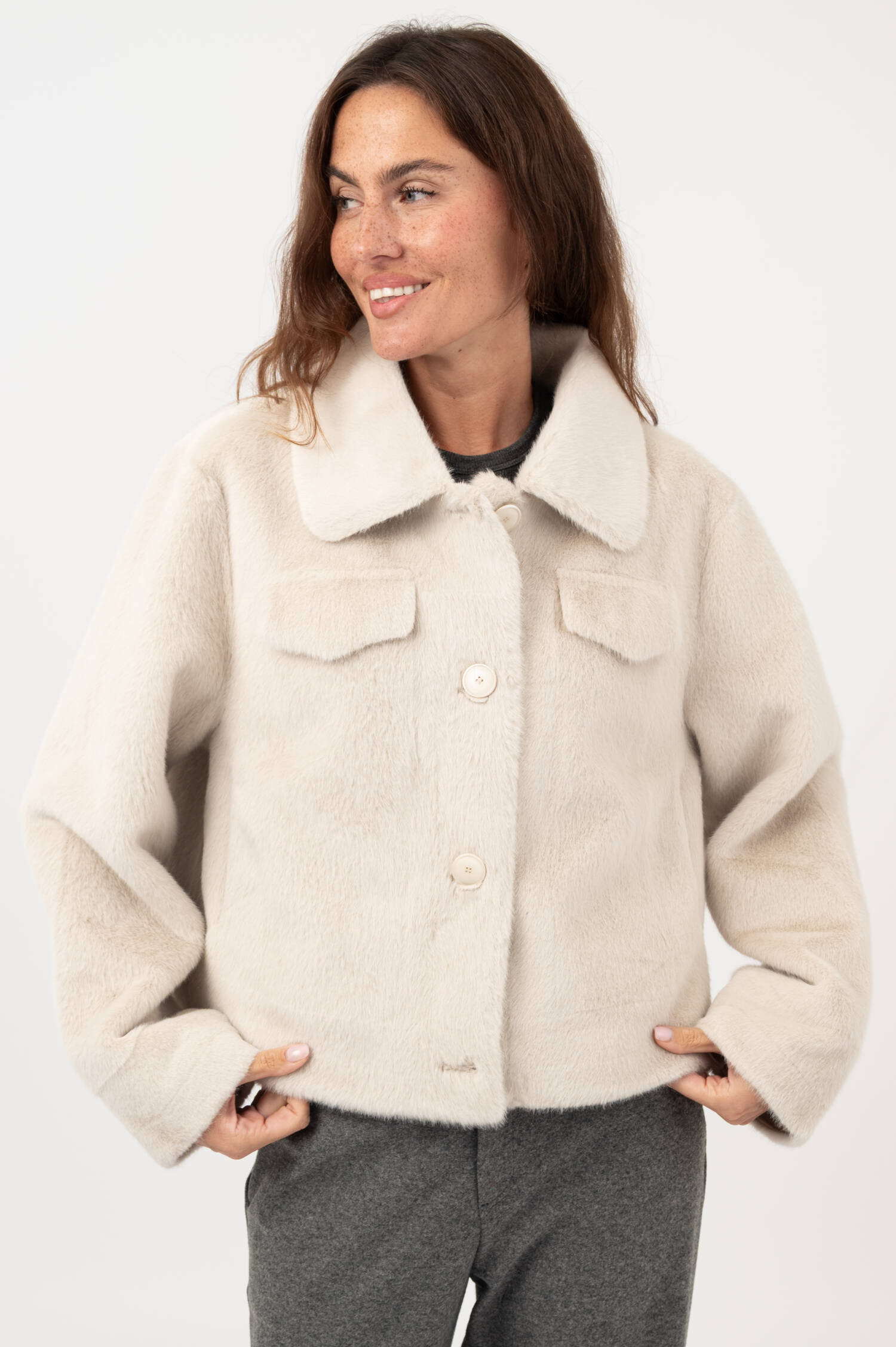 Fake-Fur-Jacke JULIA in Beige Fake-Fur-Jacke JULIA in Beige