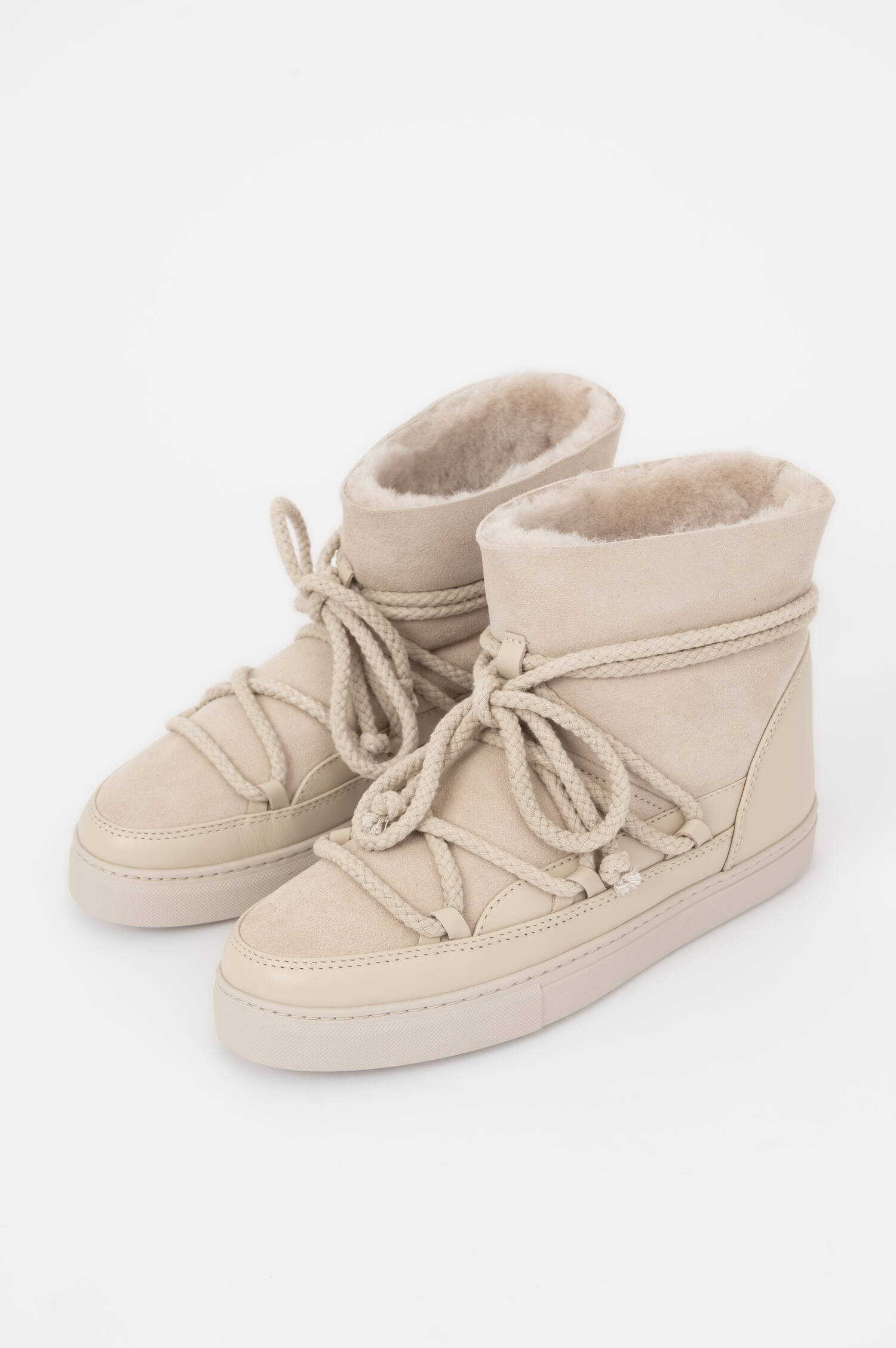 Lammfell-Schneeschuhe CLASSIC in Weiß