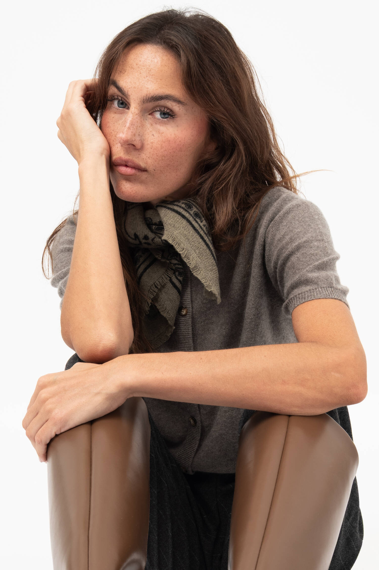 Cashmere-Cardigan in Taupe