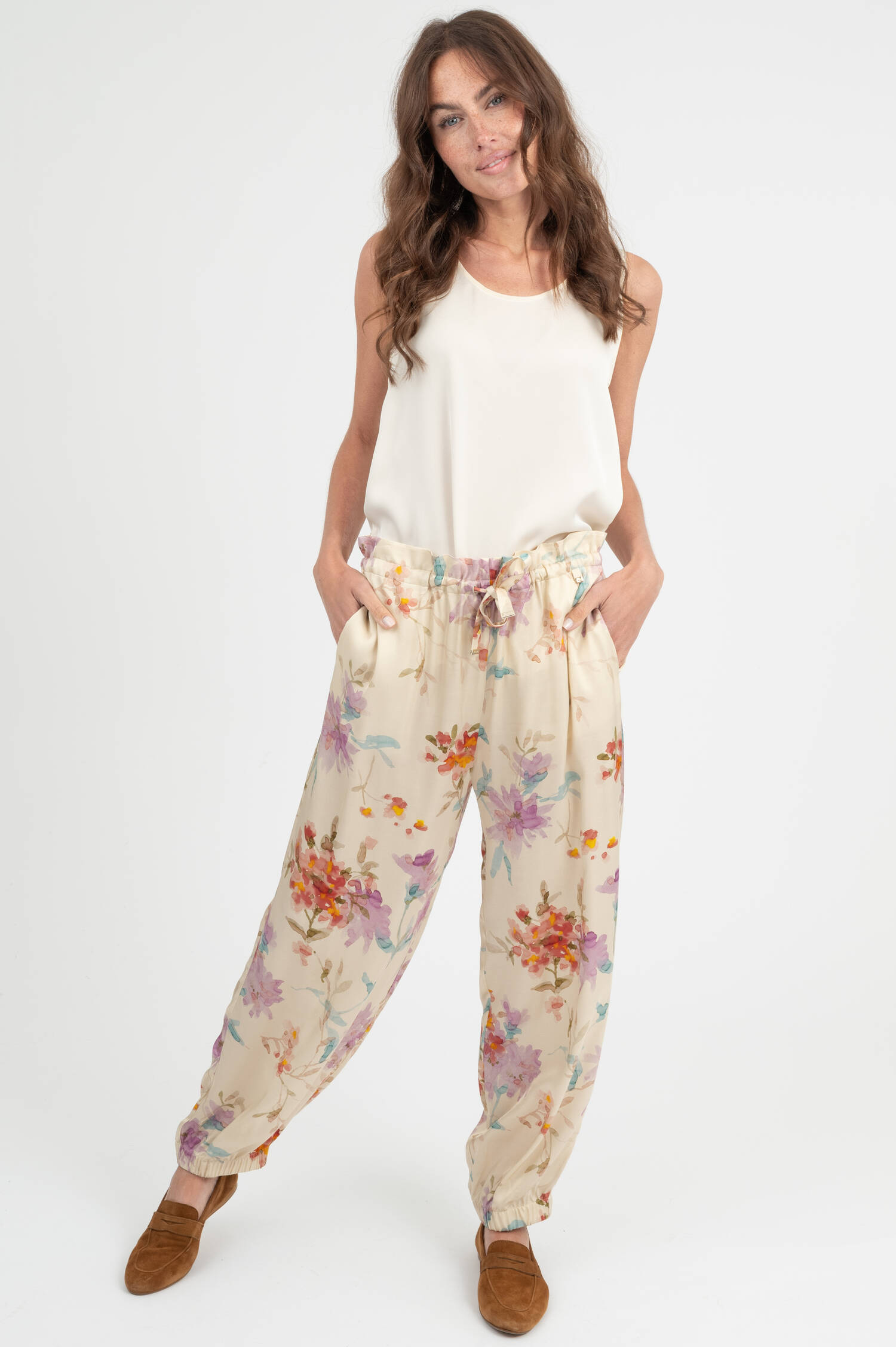 Viskose Hose mit Blumenprint in Multicolor