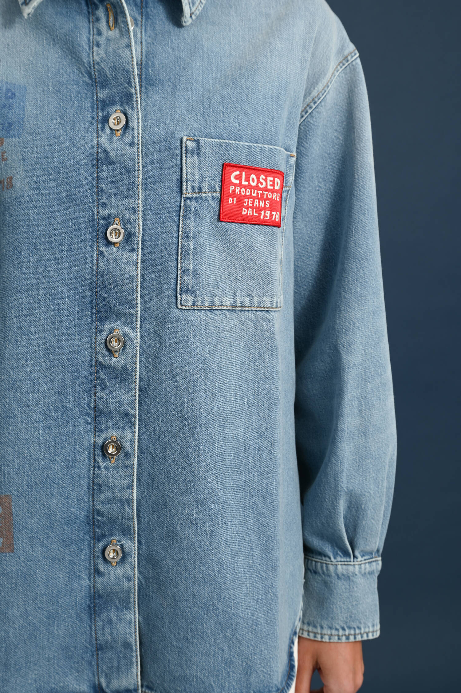 Denim-Bluse mit Logo-Details in Light Blue