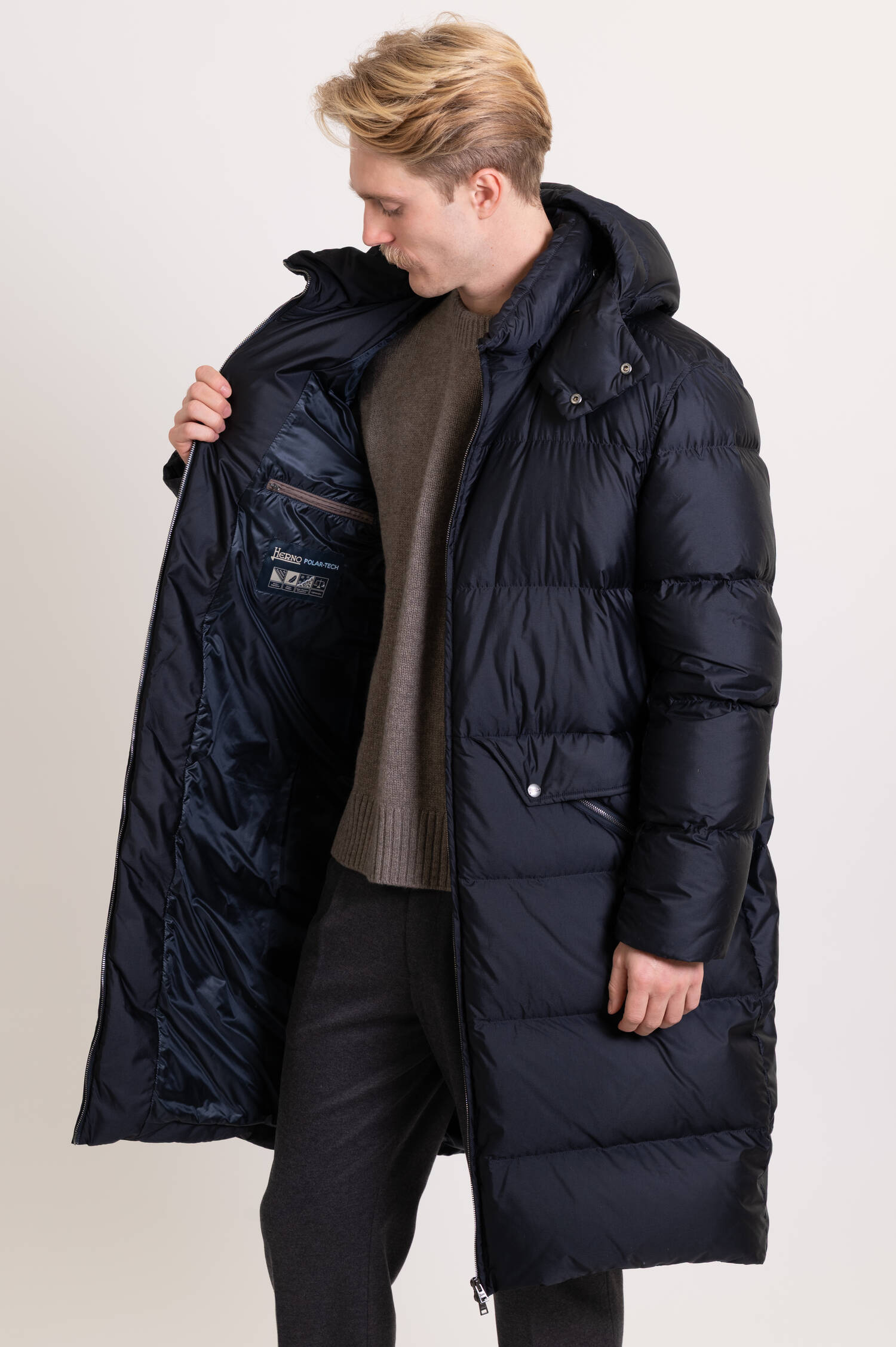 Daunenjacke in Navy Daunenjacke in Navy