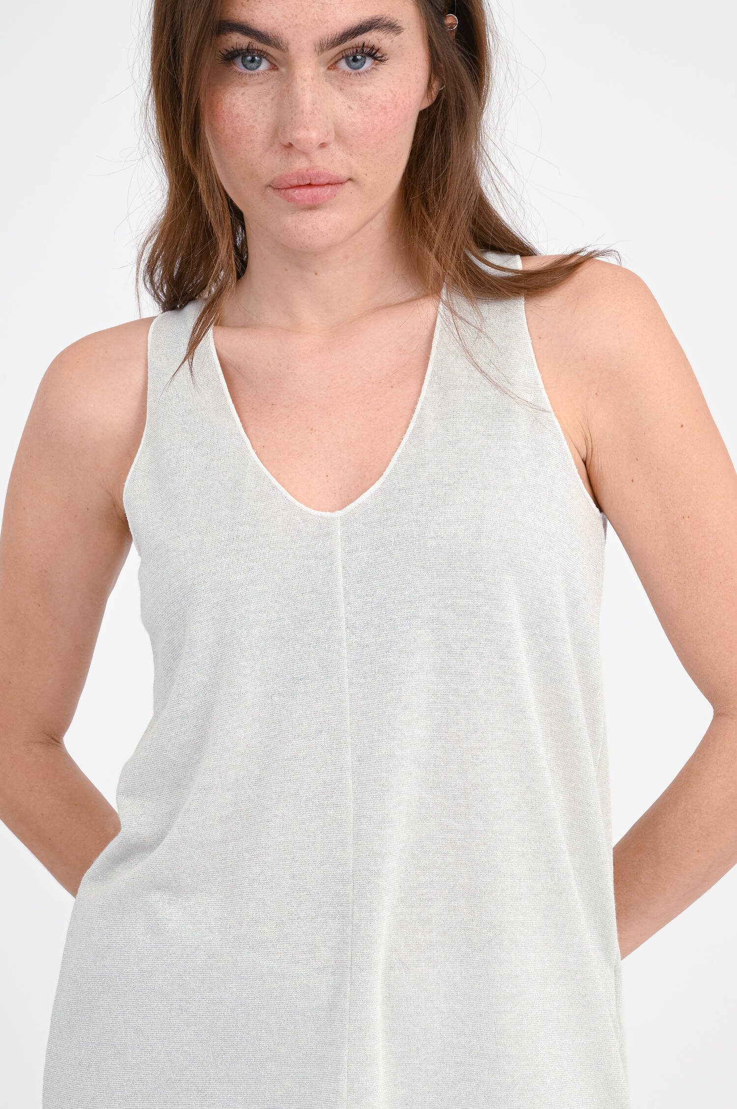 Glitzer-Top LUA mit V-Neck in Silber