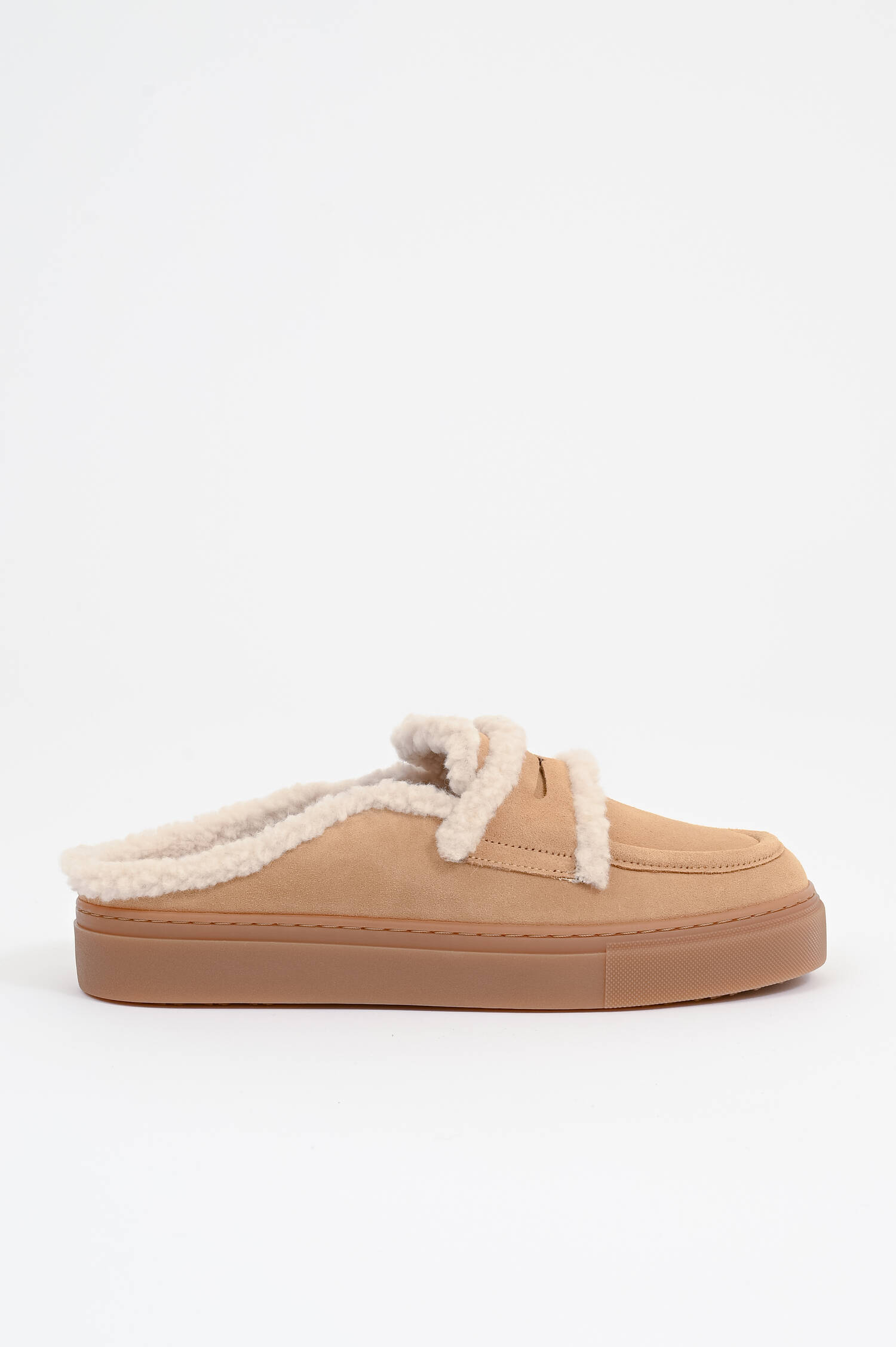 Shearling Mules in Beige Shearling Mules in Beige