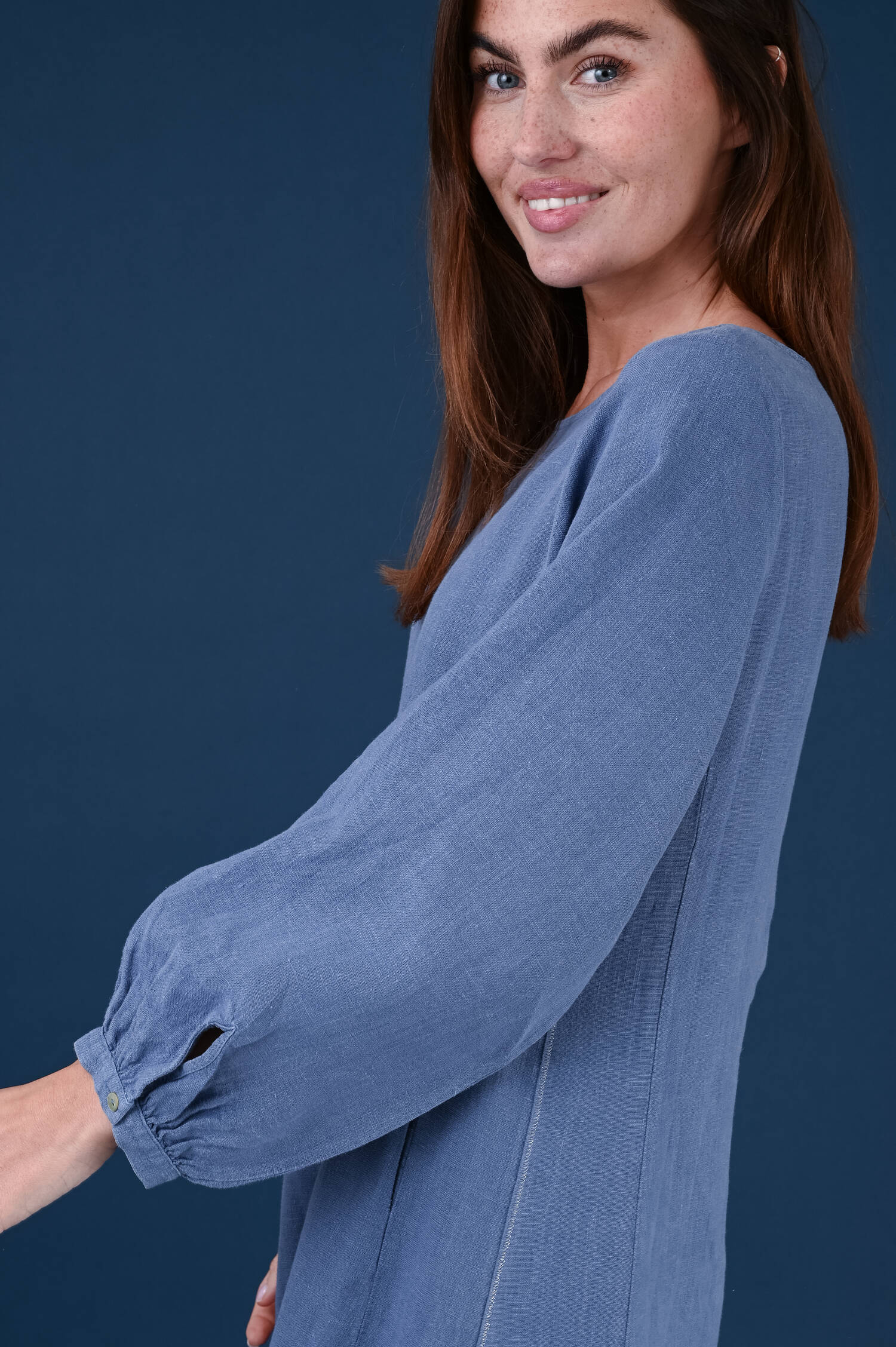 Leinenkleid in Surfblau